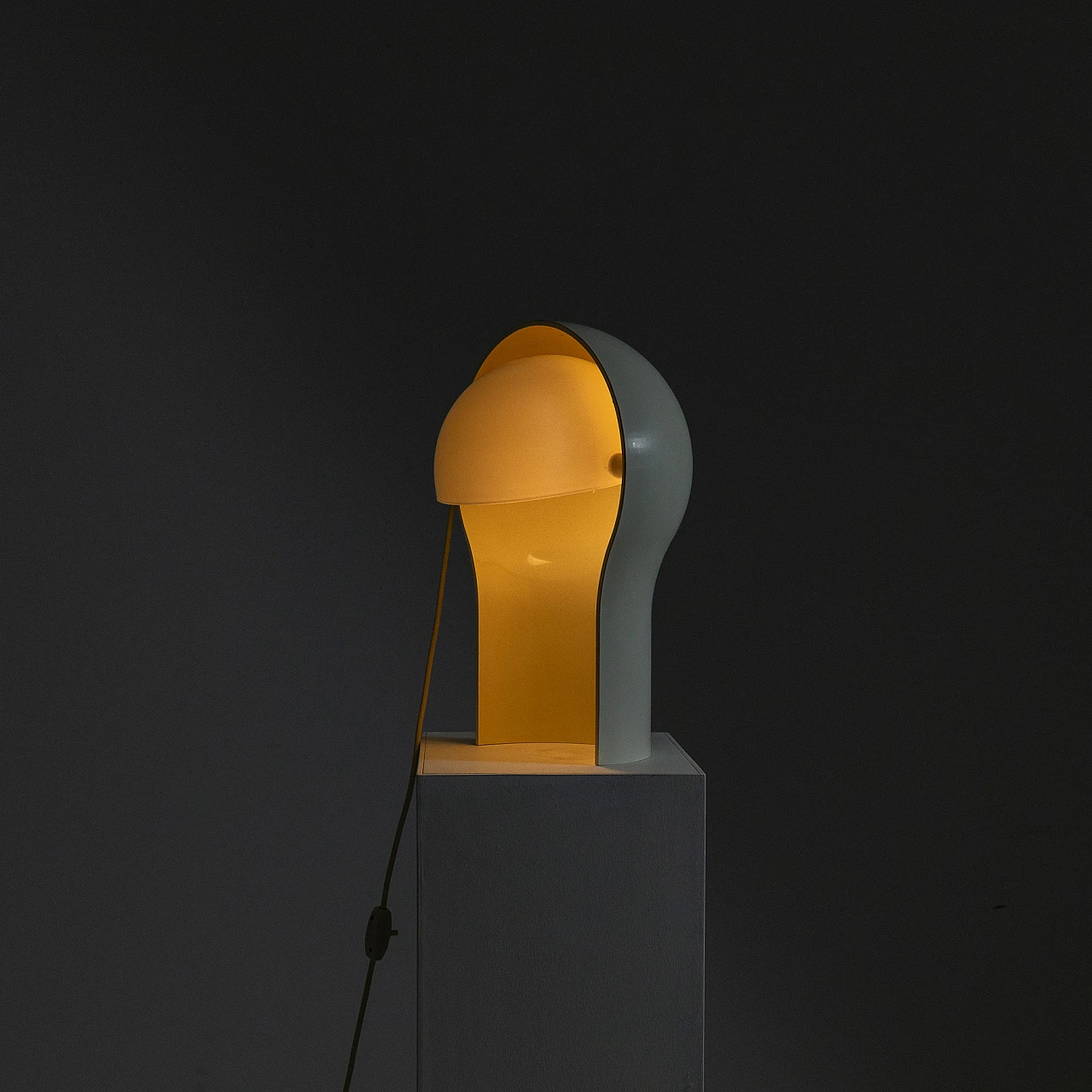 Lampada Telegono di Vico Magistretti per Artemide, anni '60 13