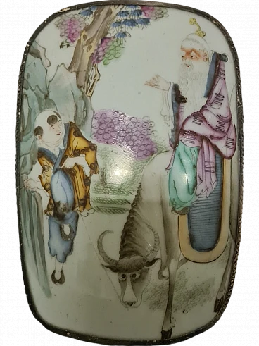 Oval Chinese jewelry box, 1910s