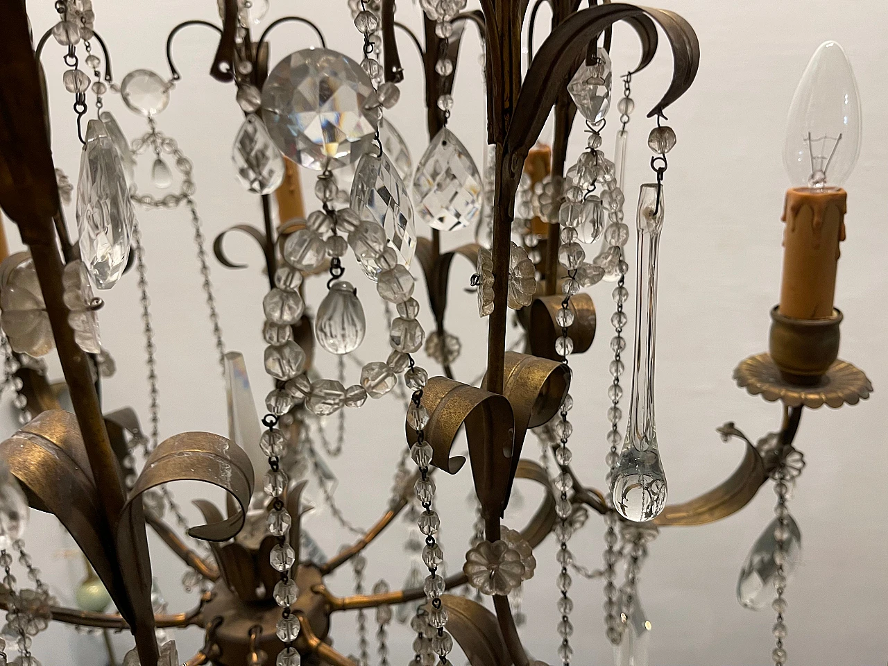 Pair of florentine Macaroni Murano glass tole chandeliers, 1960s 9