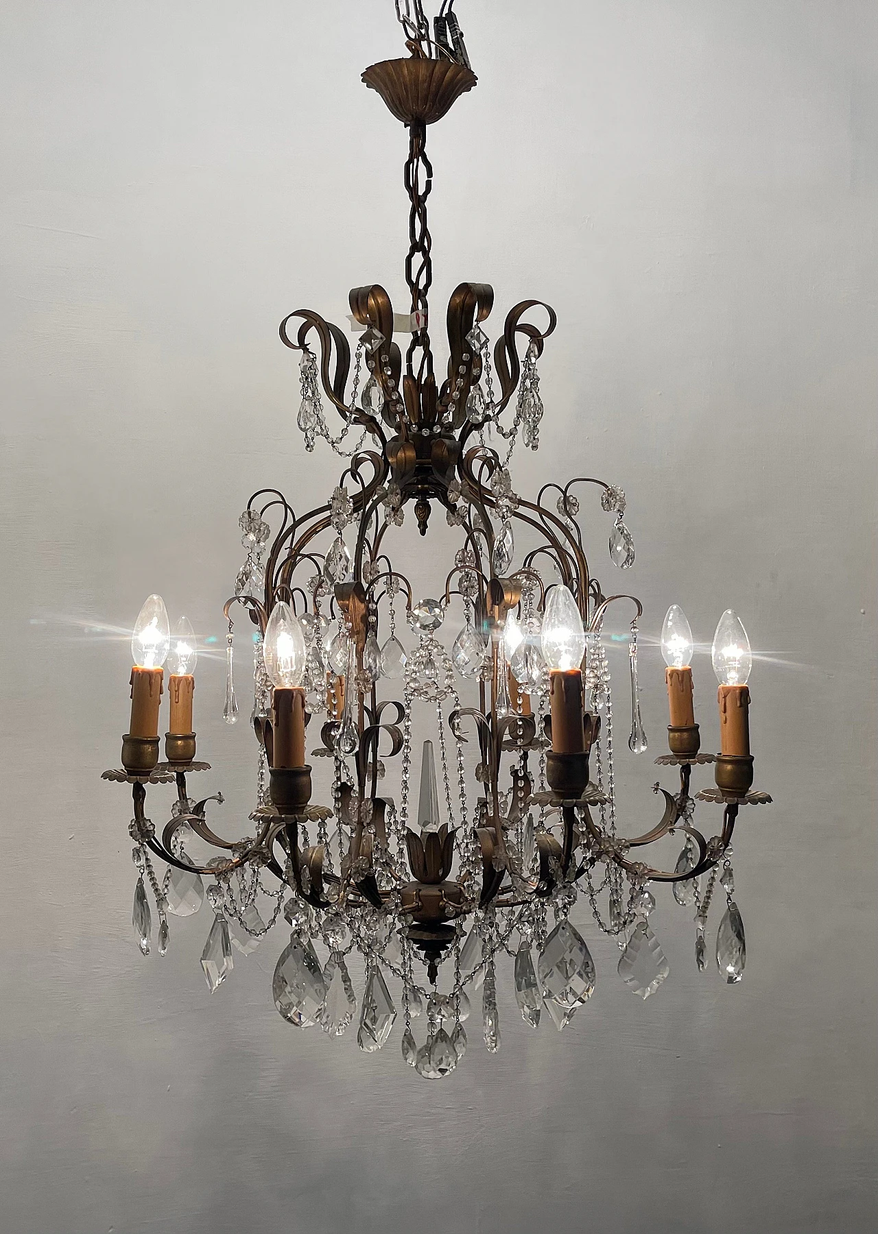 Pair of florentine Macaroni Murano glass tole chandeliers, 1960s 10