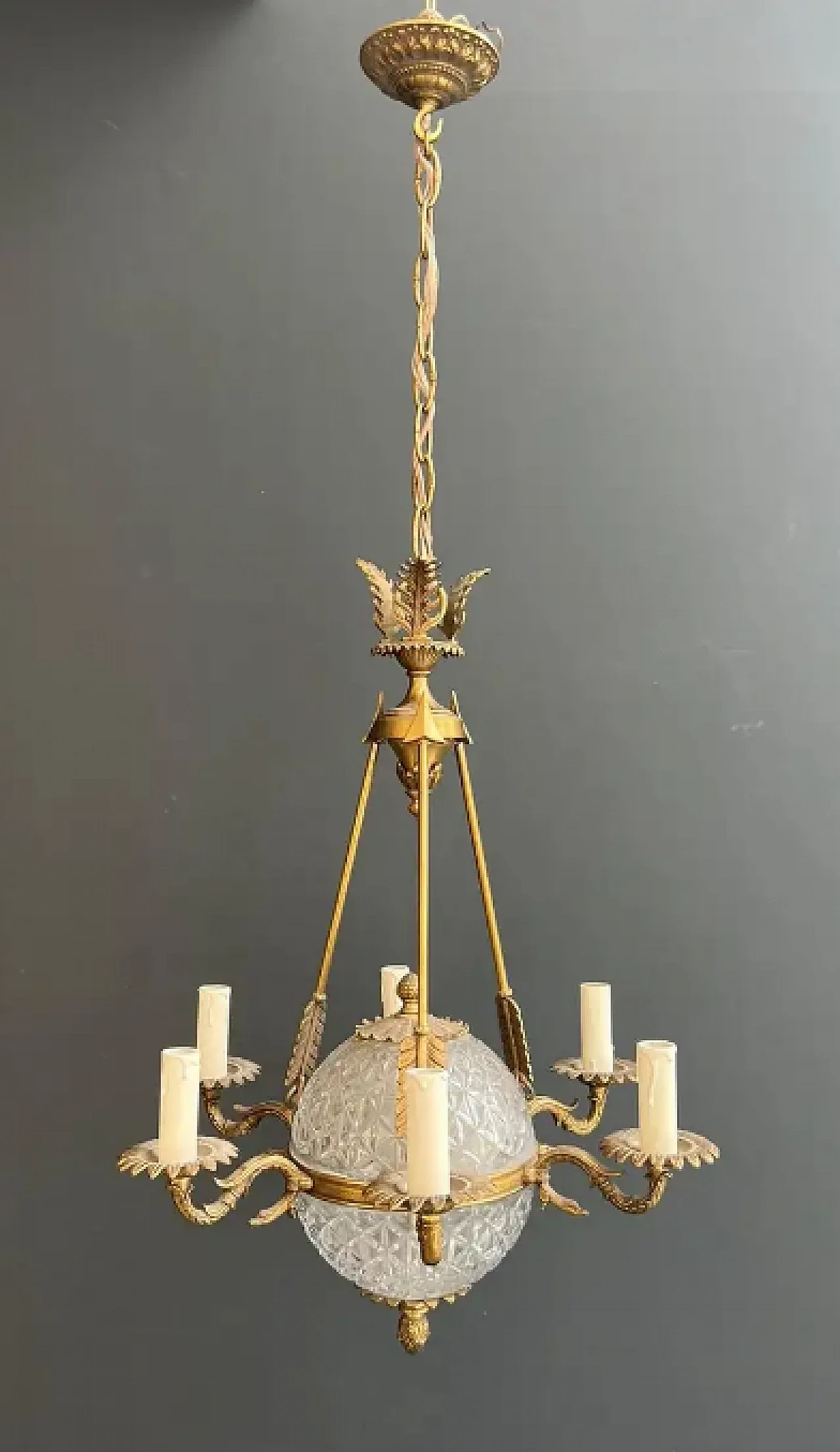 Lampadario a mongolfiera stile Impero in bronzo e cristallo, anni '40 2
