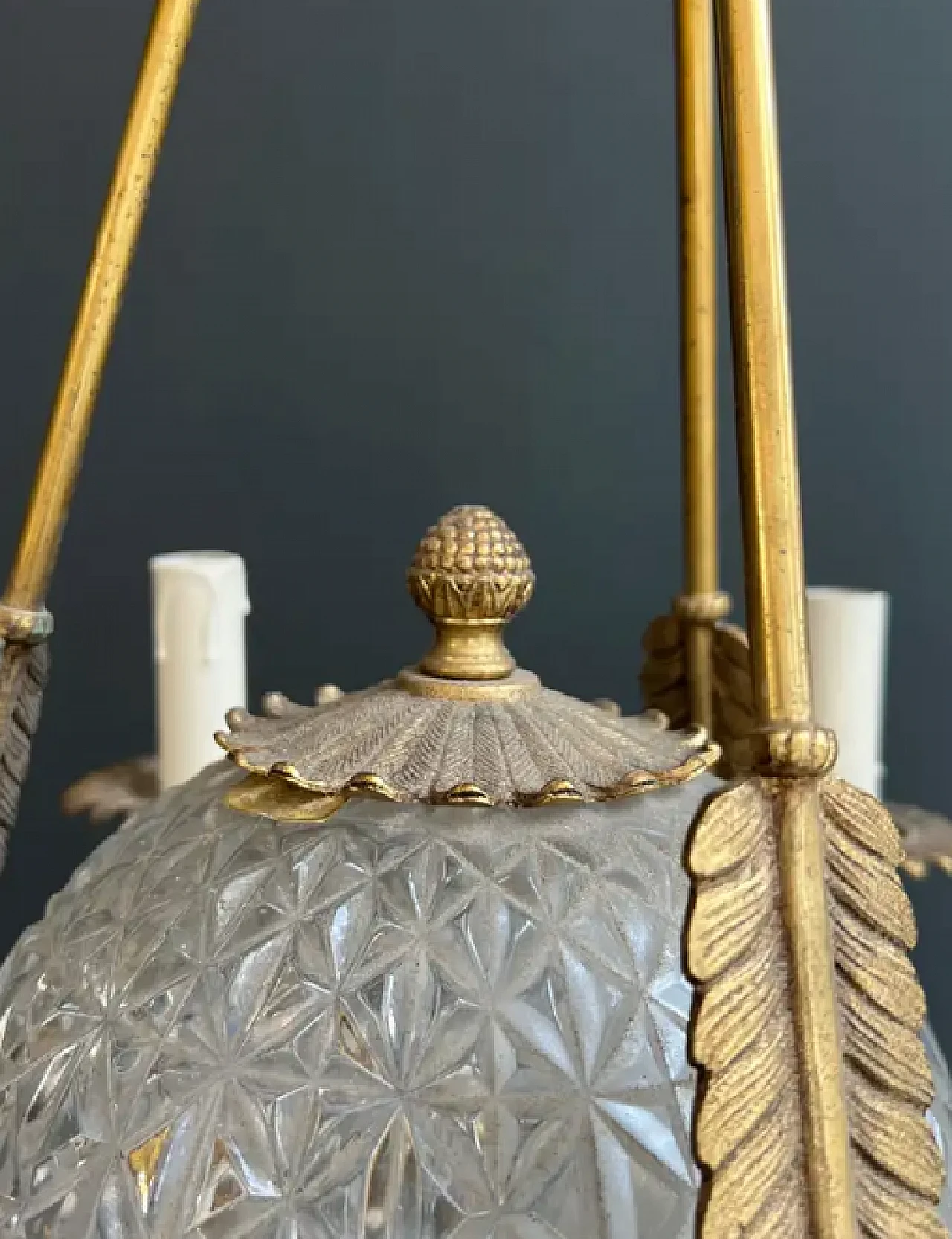 Lampadario a mongolfiera stile Impero in bronzo e cristallo, anni '40 6