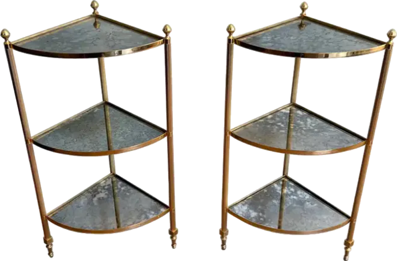 Coppia di tavolini angolari in metallo e ripiani a specchio, anni '40 13