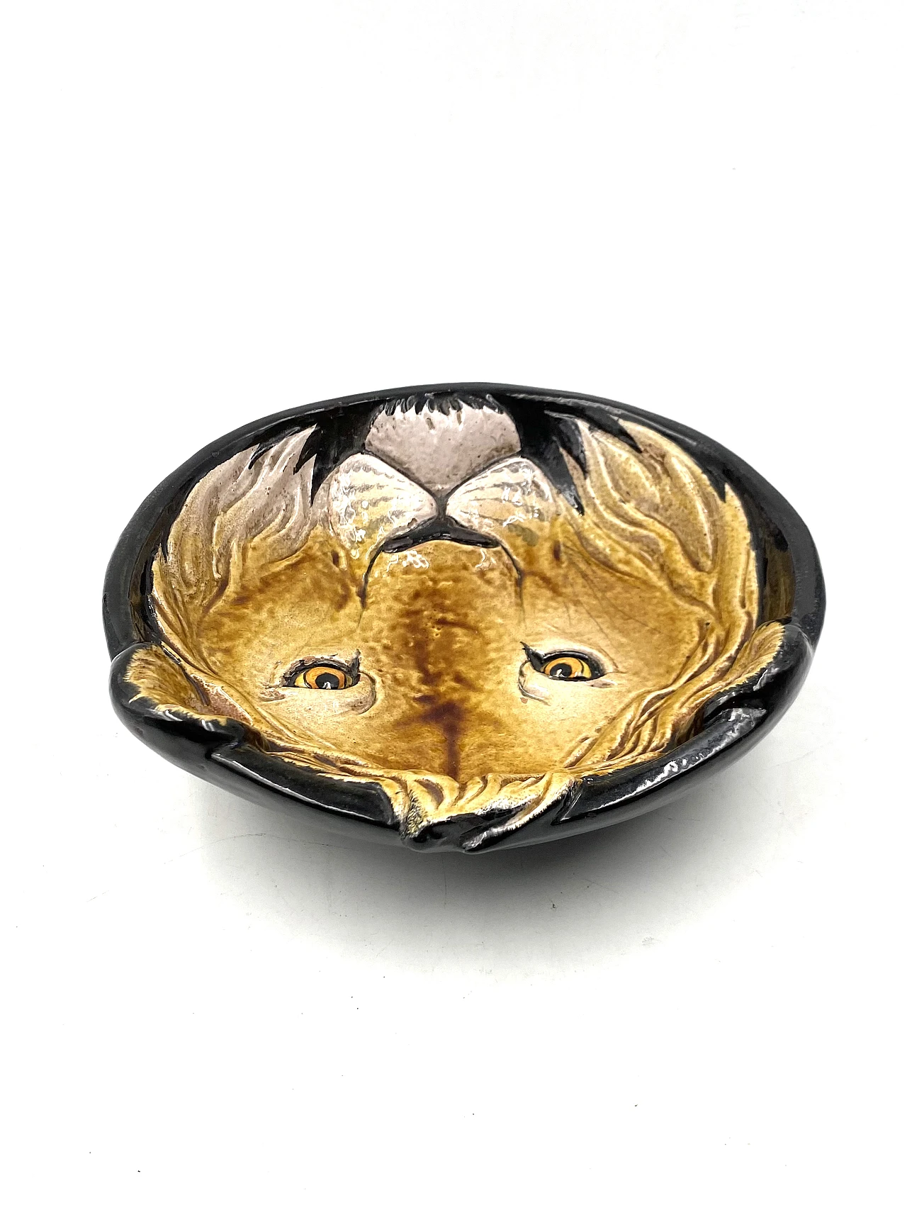Mid-century lion ceramic plate, 70s 9