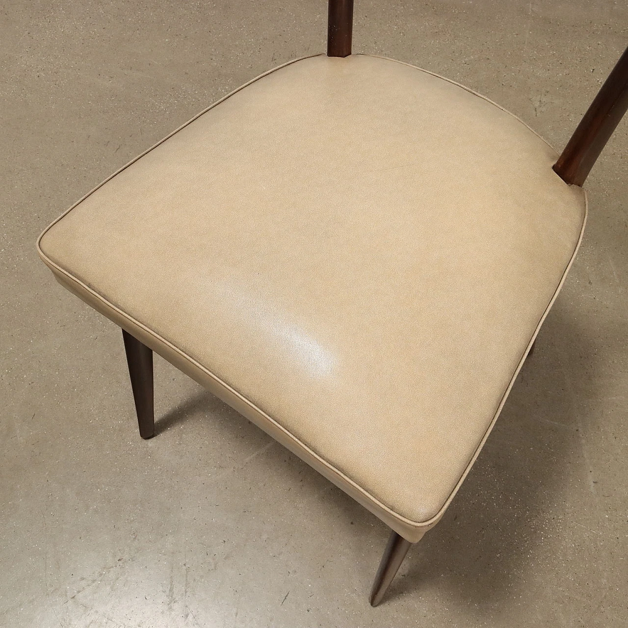 6 Chairs in stained beech and leatherette, 1950s 7
