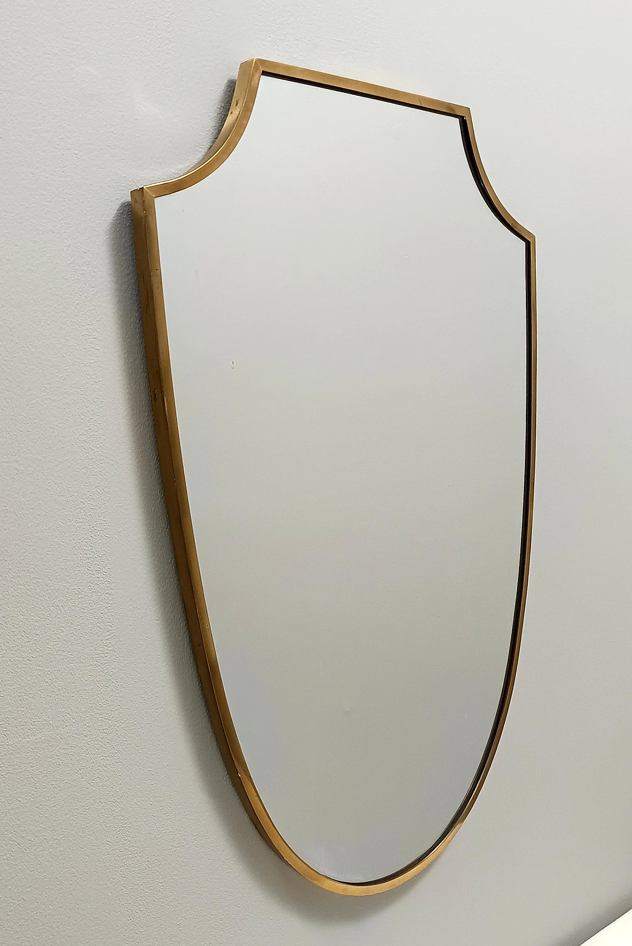 Vintage Brass Shield Shaped Wall Mirror, Italy 4