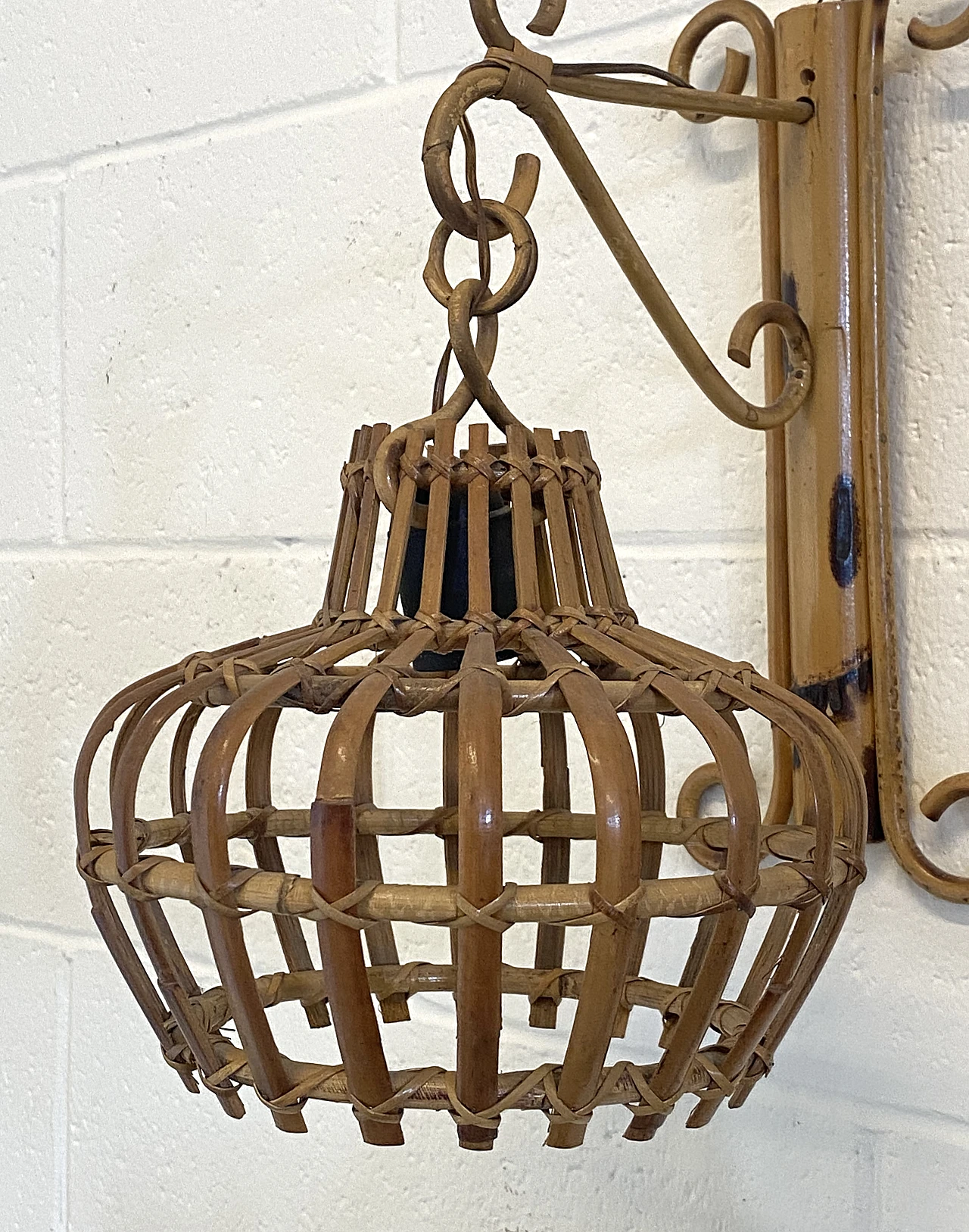 Pair of 70s wall sconces in rush and bamboo 9