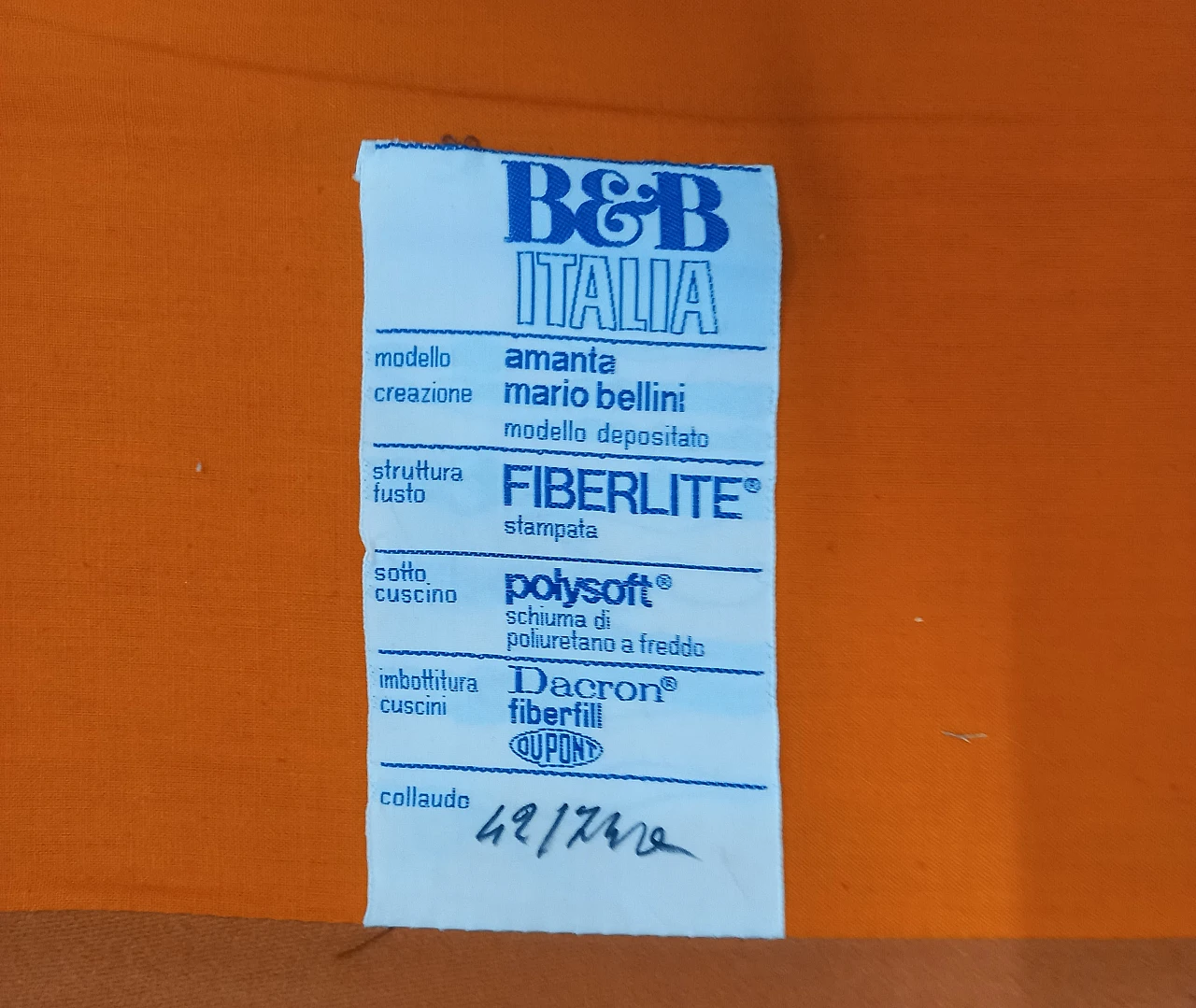 Poltrona in tessuto Amanta produzione B&B, anni '70 3