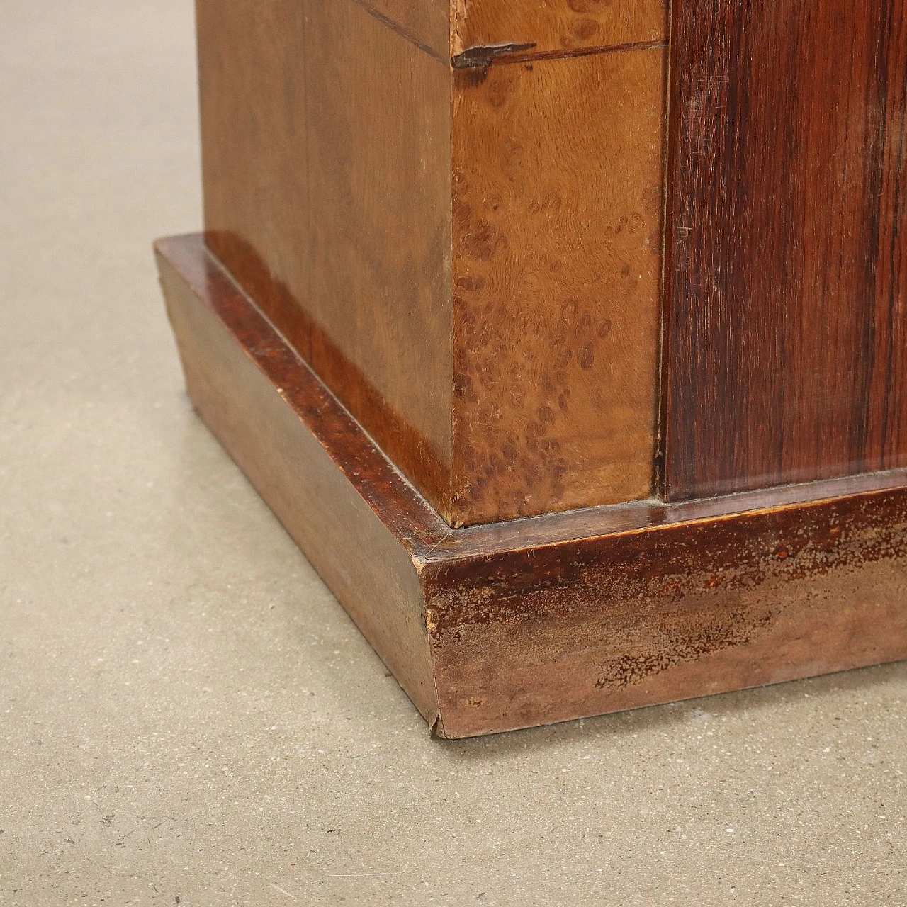 Art Deco briar-root veneered wood column, 1940s 5