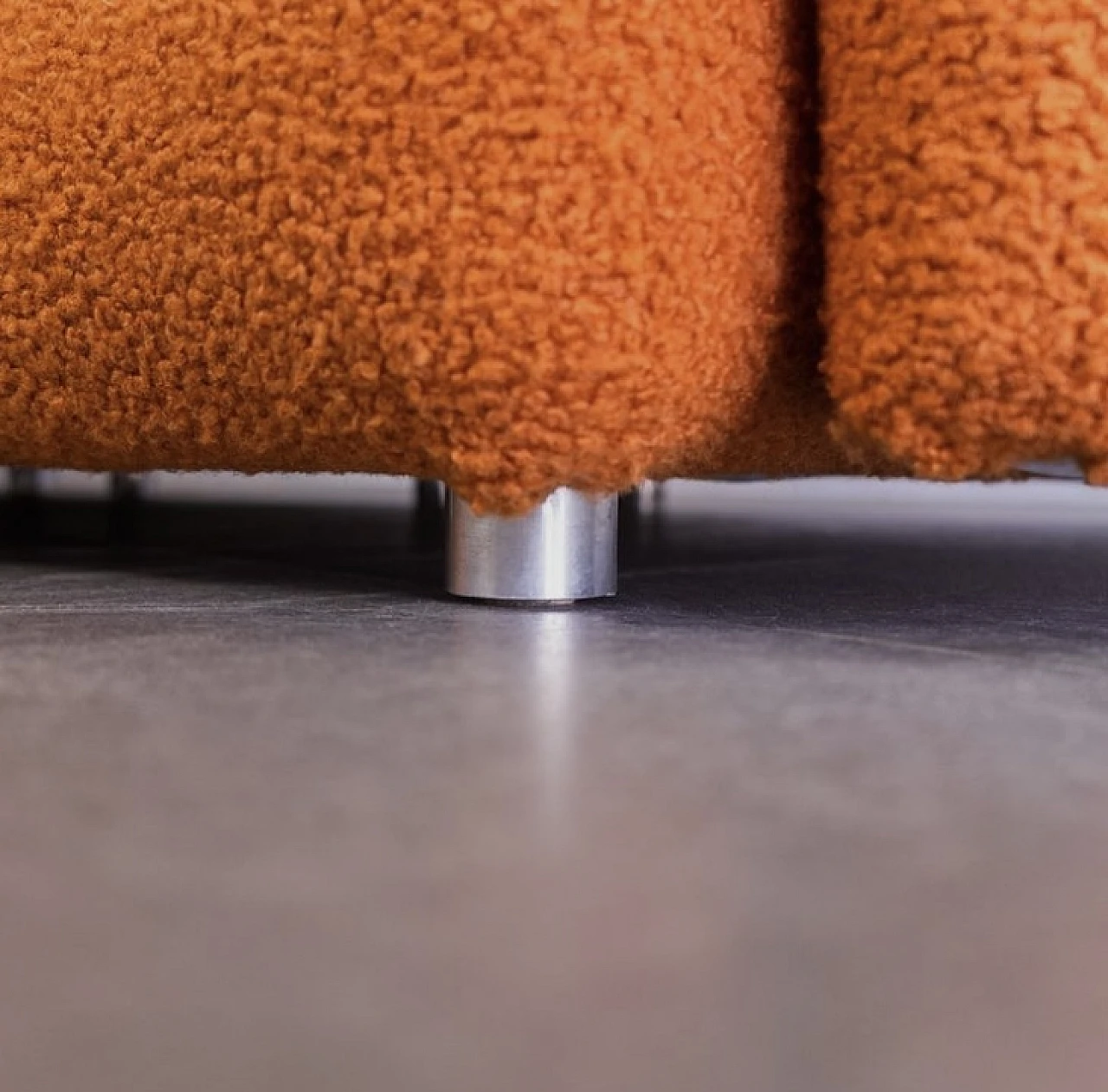 Divano modulare in tessuto bouclè arancione di Coccio Design, anni '70 12