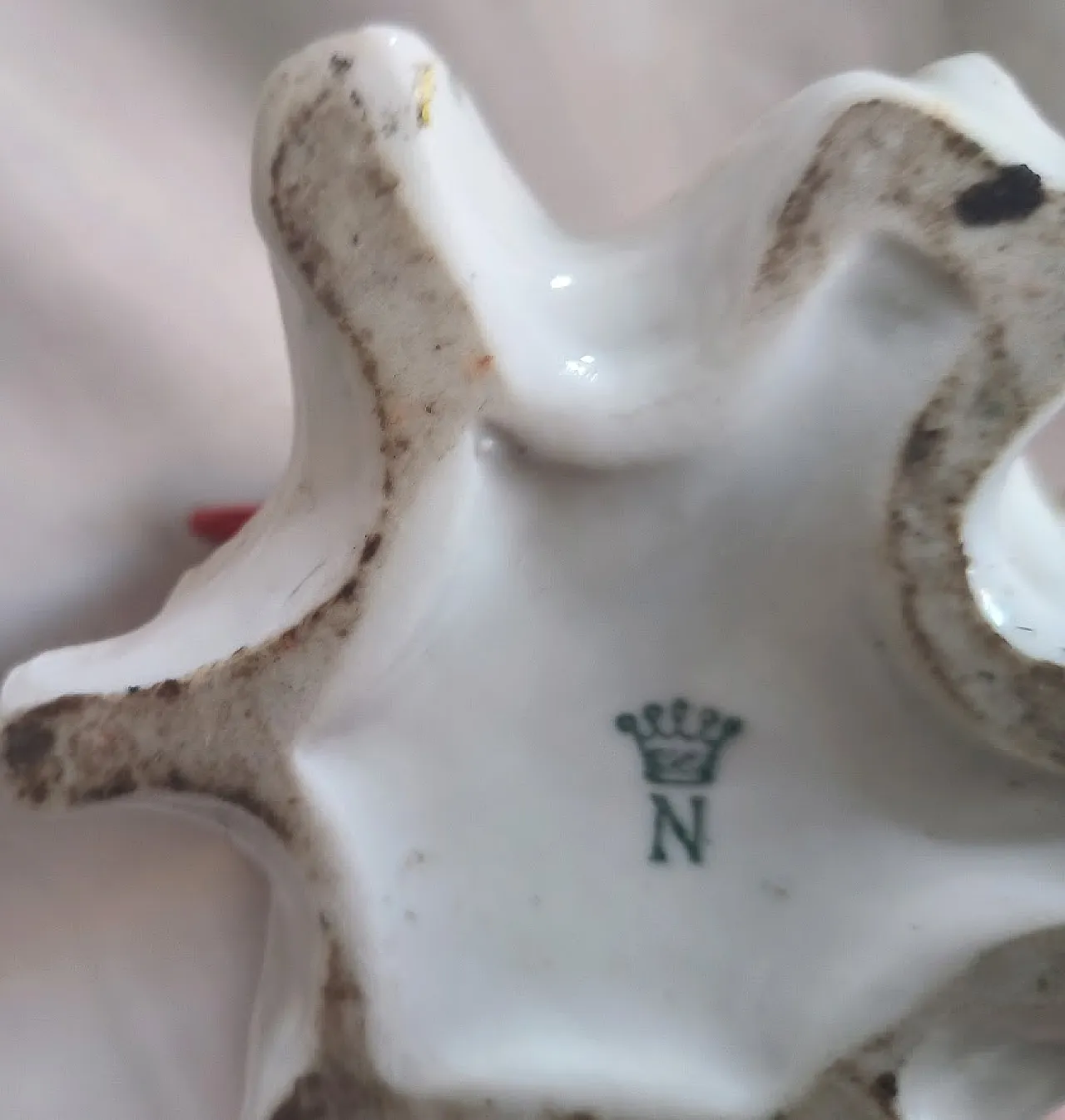 Pair of parrots in Capodimonte porcelain, 1950s 1