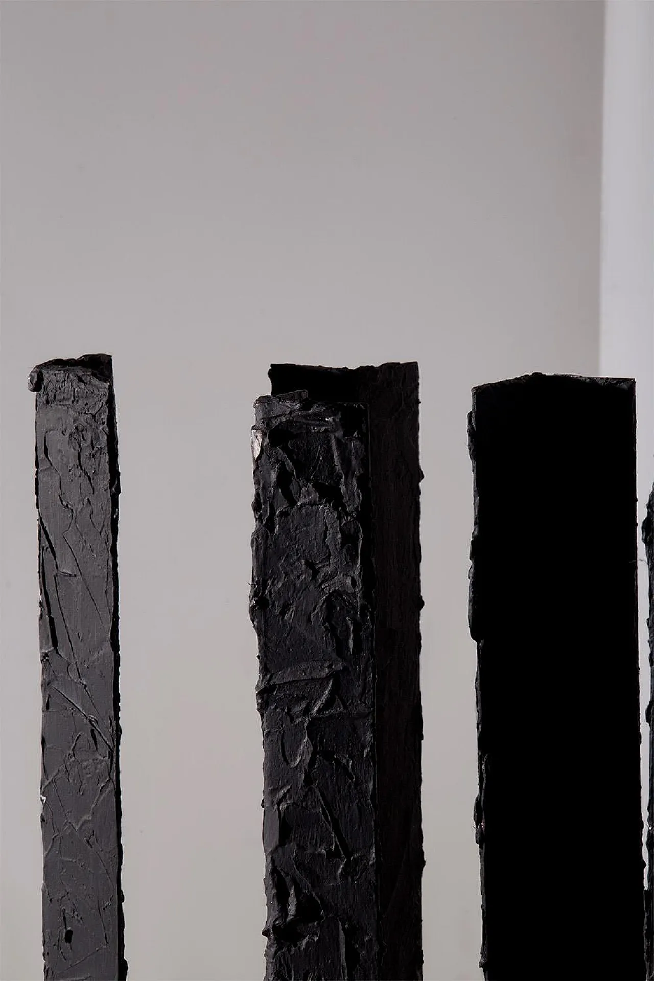 Scultura postmoderna in legno e ferro, anni '80 5