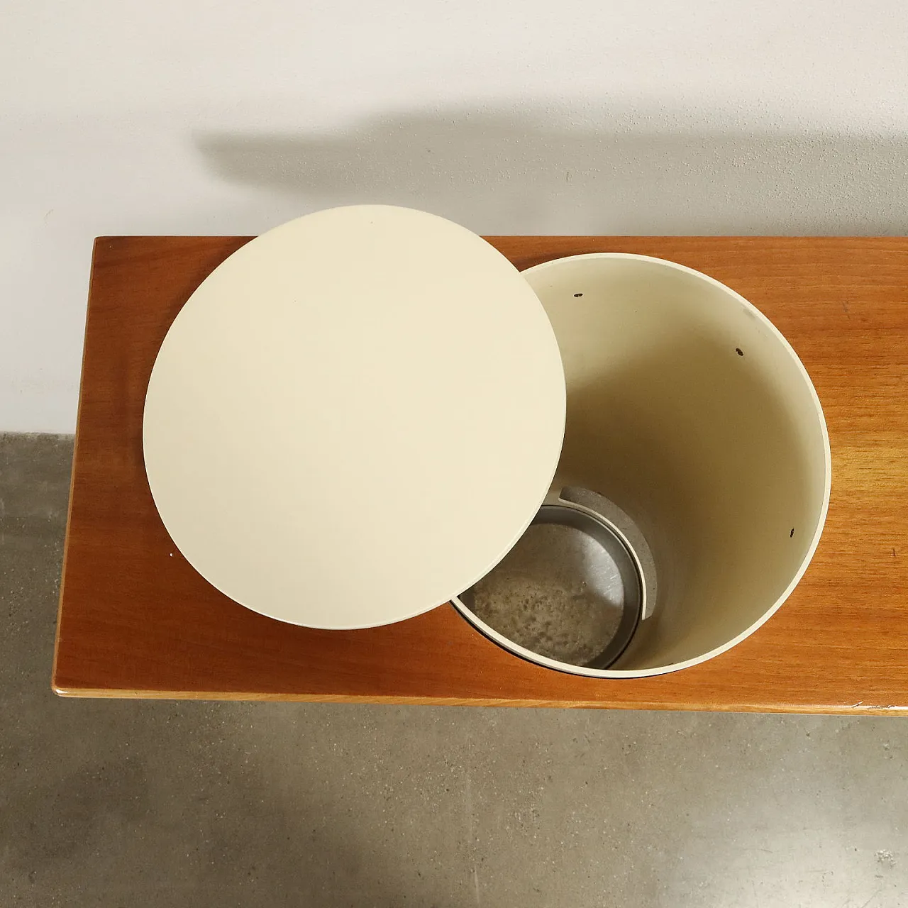 Console, mirror, umbrella stand and pair of chairs, 1970s 9
