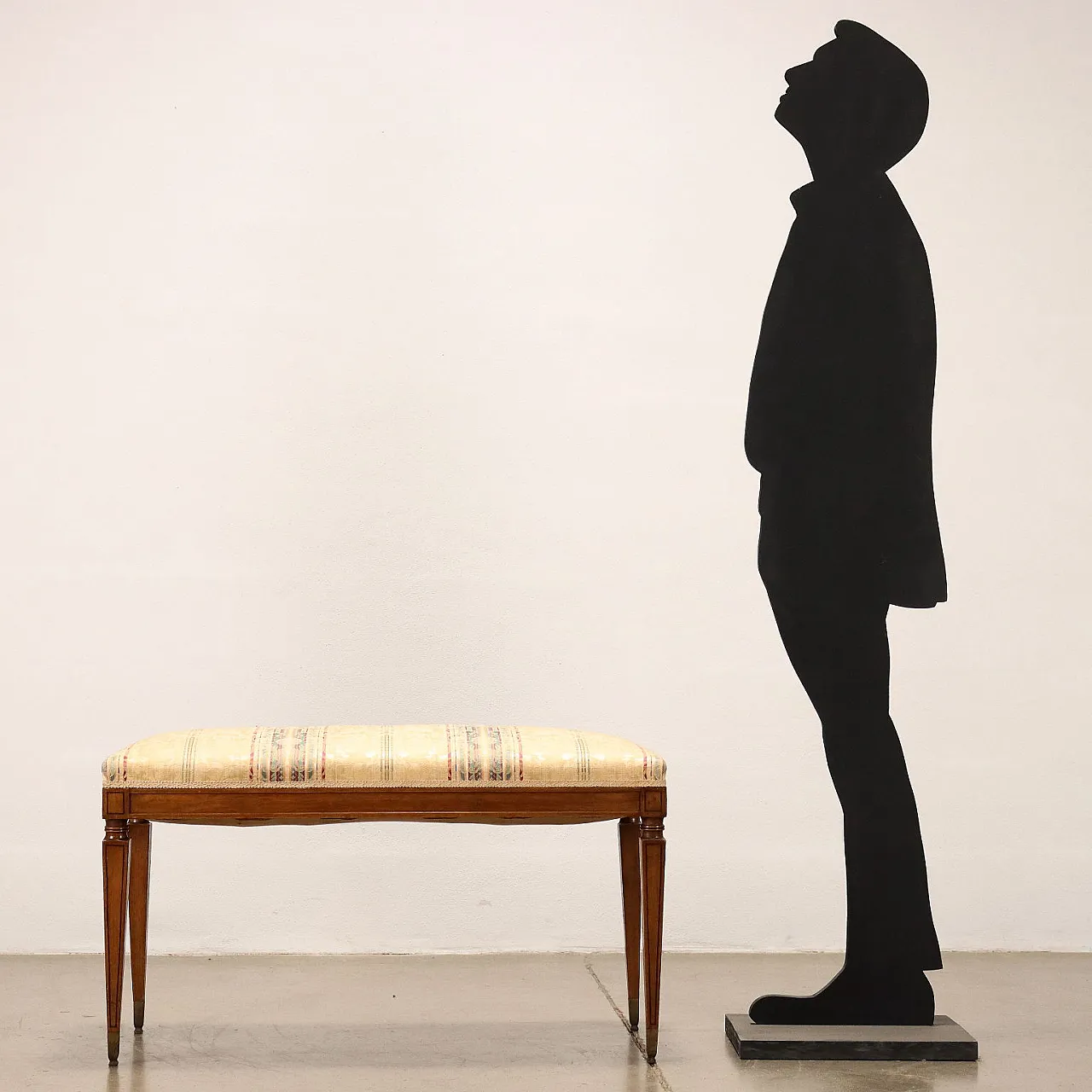 Panca in noce, ottone e tessuto 2