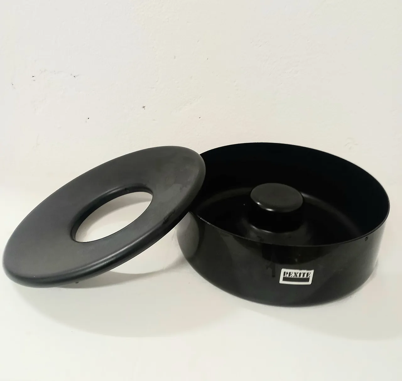Rexite table ashtray 4