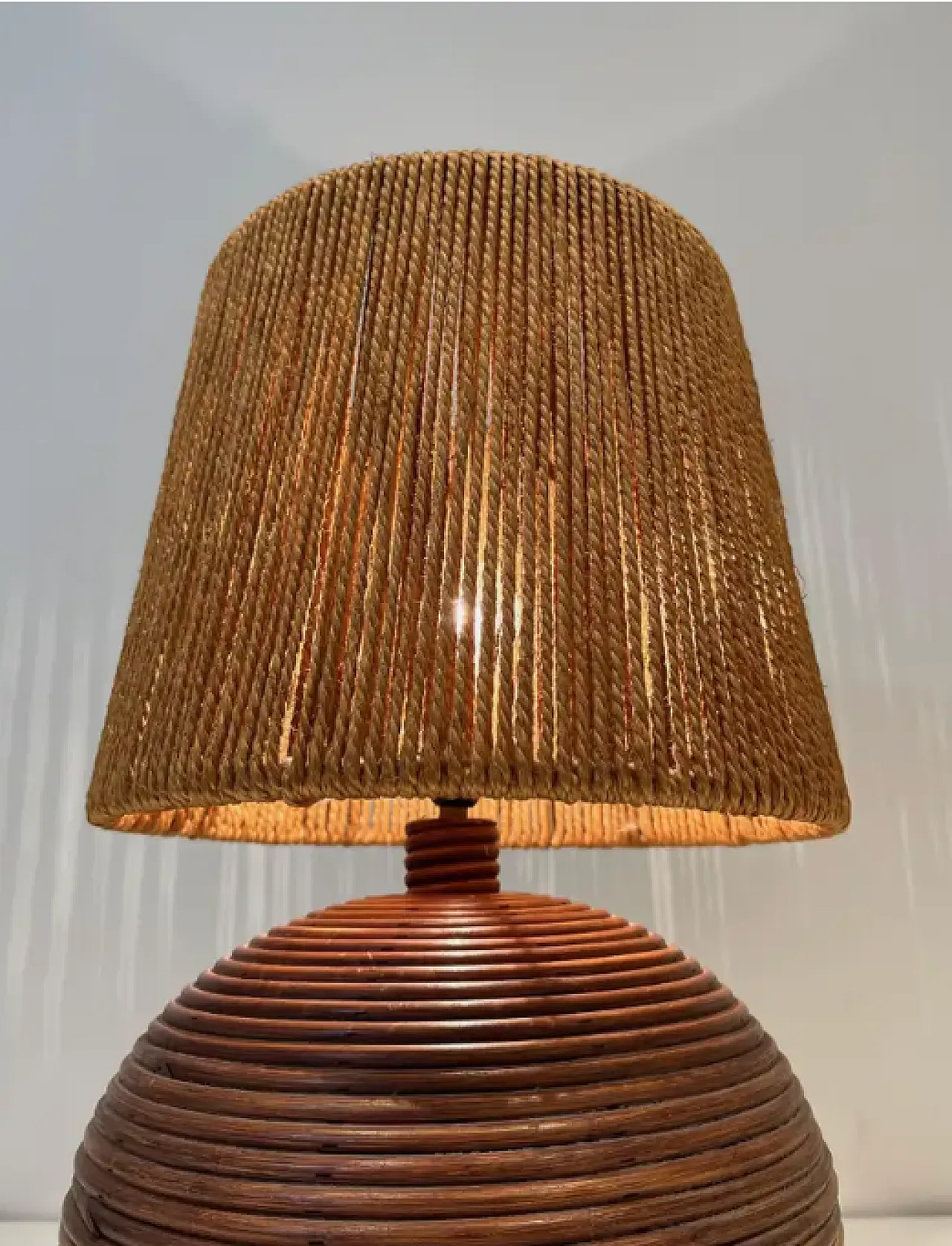 Lampada rotonda in rattan con paralume in corda, anni '70 4