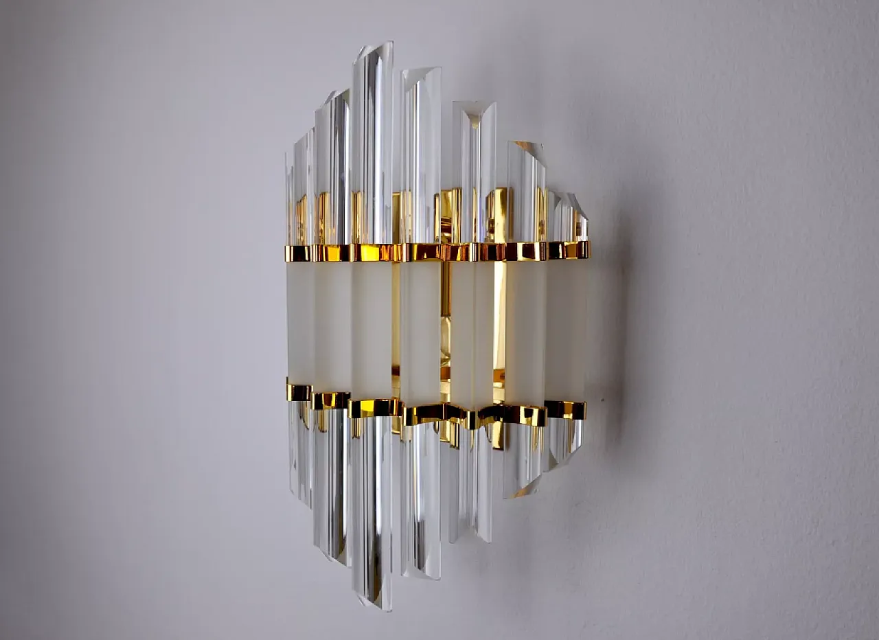 Venini wall lamp in glass and gilded metal, 1970s 2