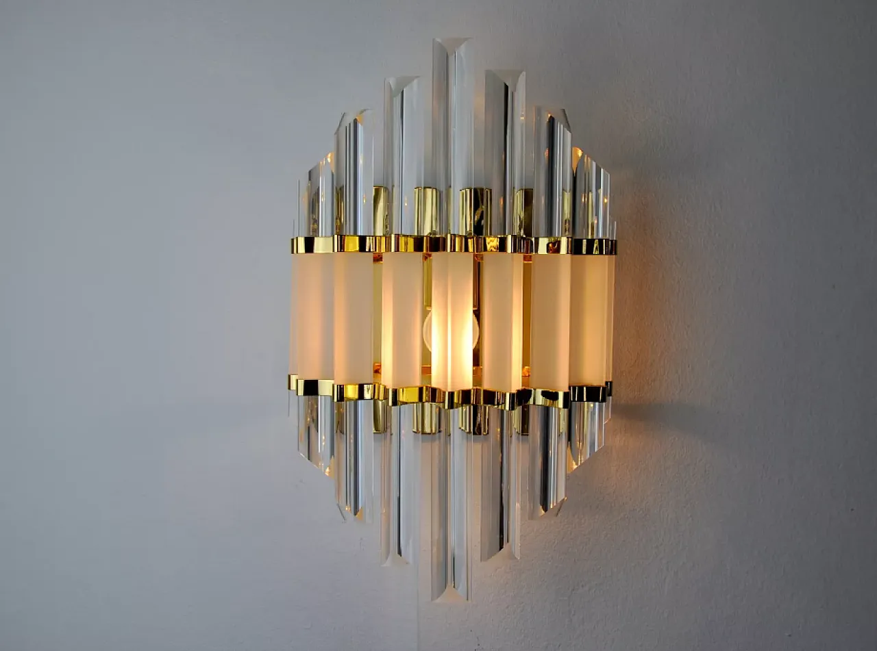 Venini wall lamp in glass and gilded metal, 1970s 4