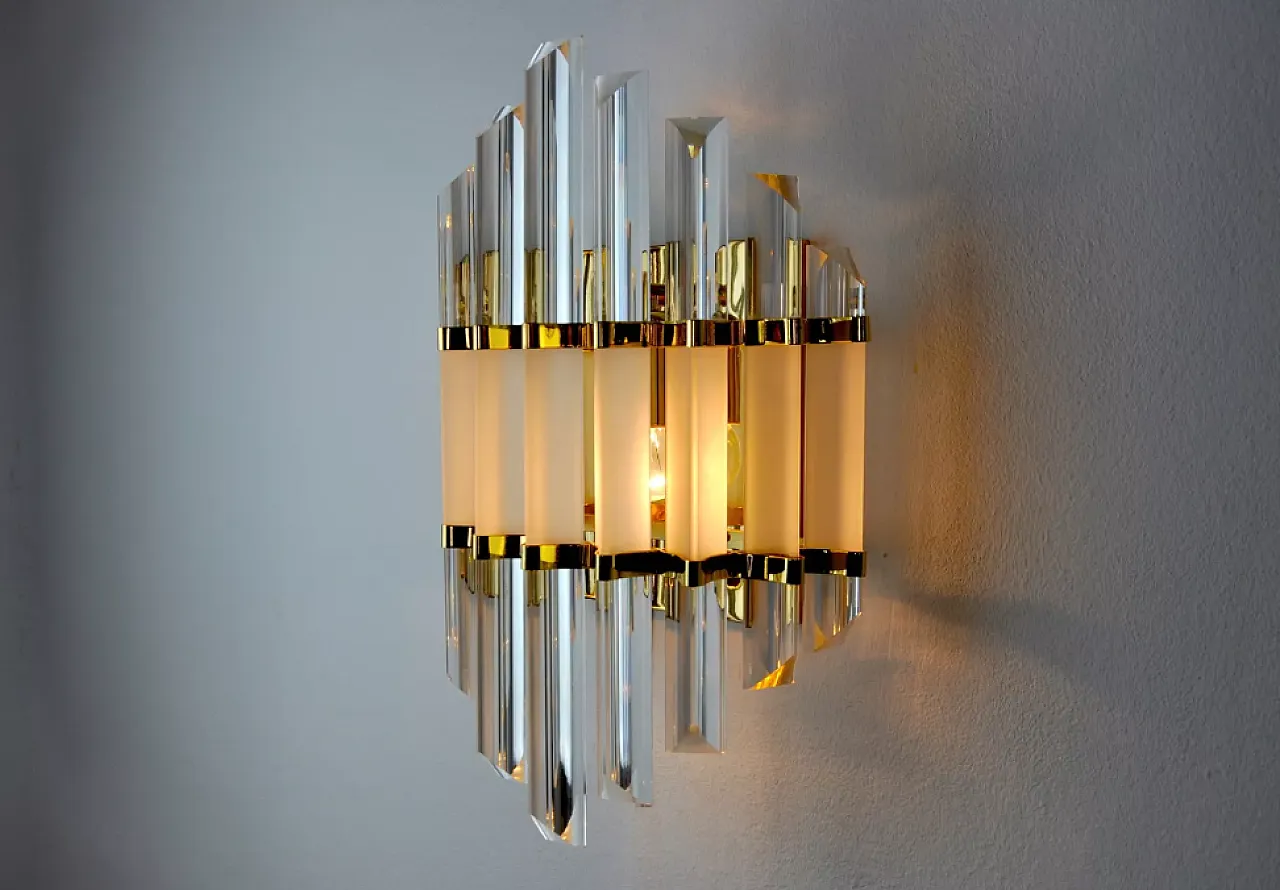 Venini wall lamp in glass and gilded metal, 1970s 5