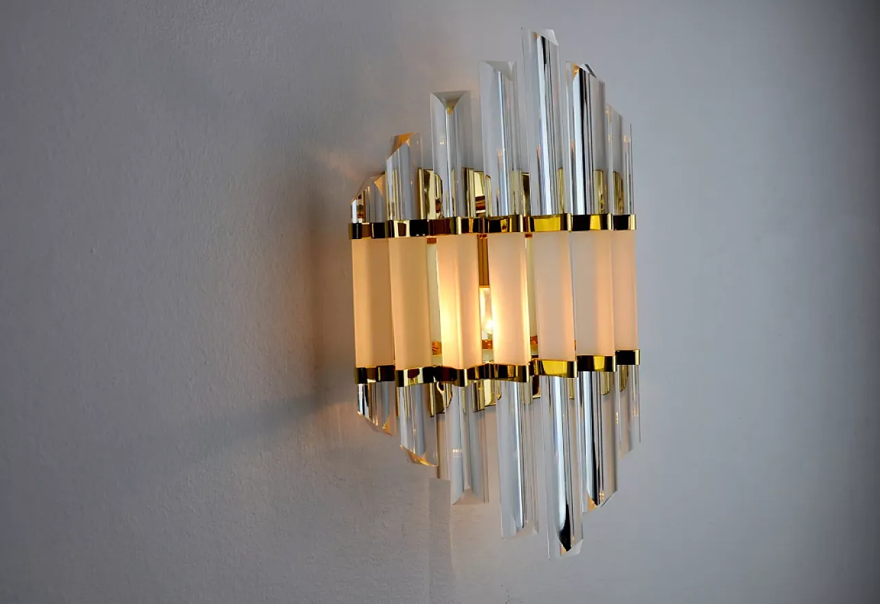 Venini wall lamp in glass and gilded metal, 1970s 6