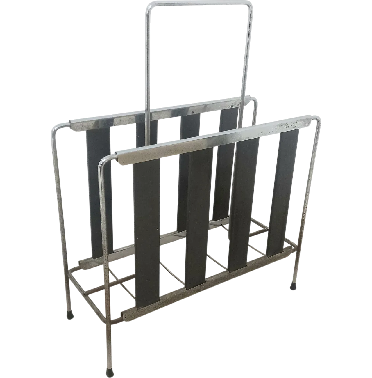 Metal and wood magazine rack, 70s 6