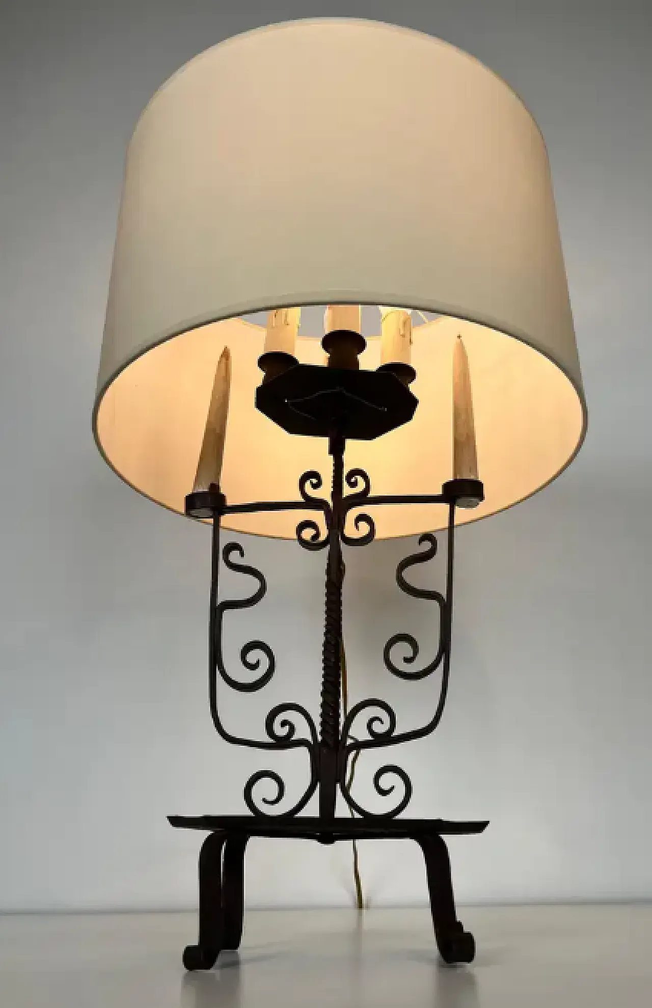 Candeliere a 6 luci in ferro battuto, anni '50 4