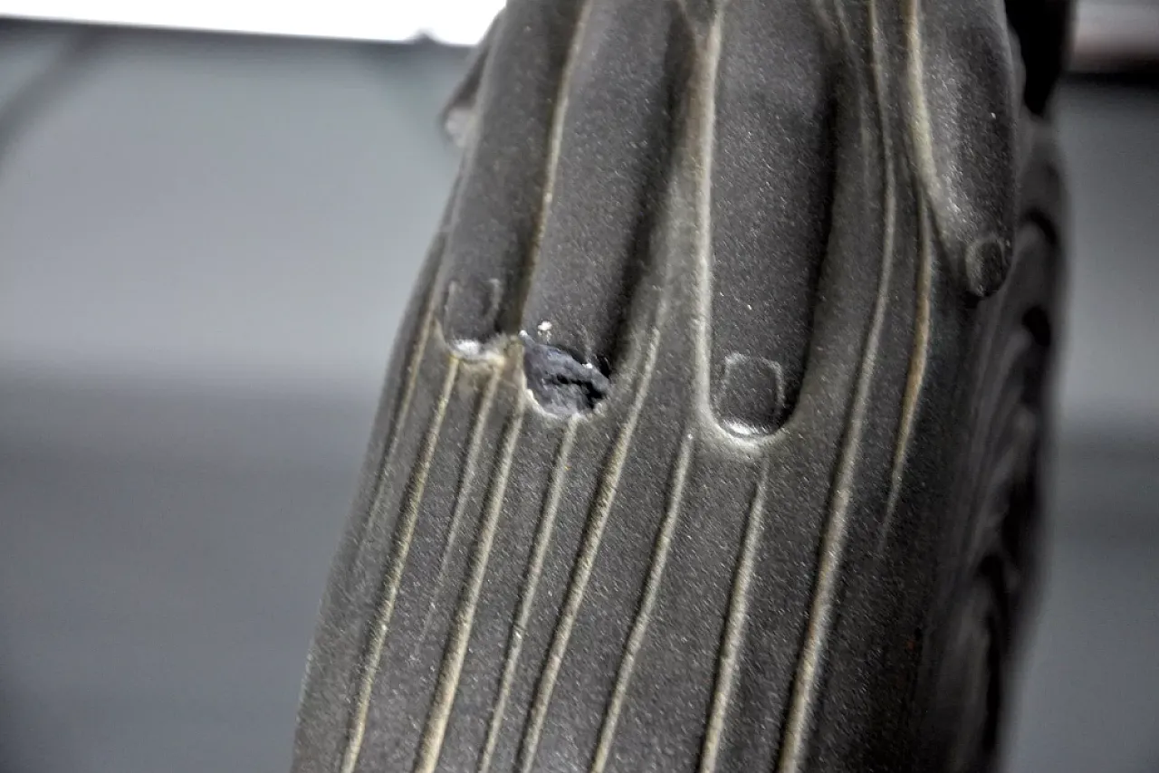 Plaster bust lamp of a woman, 1970s 5