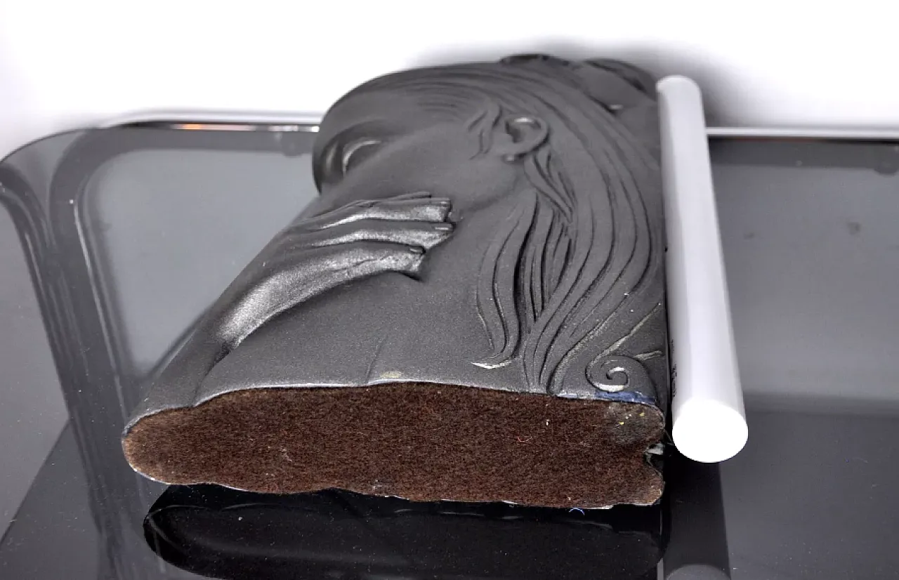 Plaster bust lamp of a woman, 1970s 9