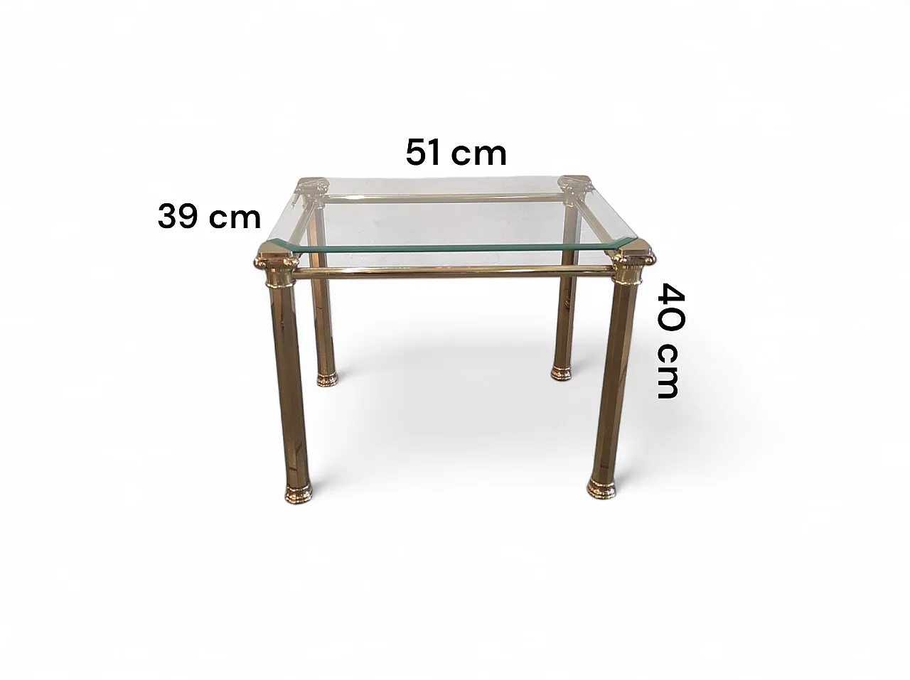 Tris di tavolini in ottone e vetro molato anni '70 5