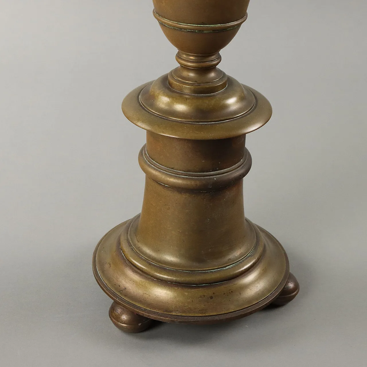 Bronze torcher with turned structure and lampshade 5