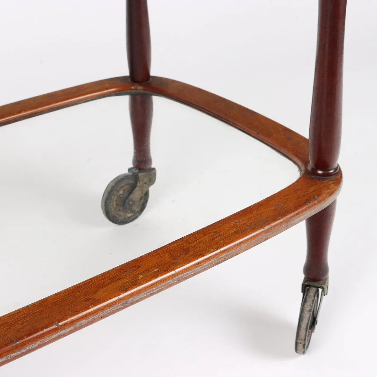 Carrello bar a tre ripiani in faggio tinto e vetro, anni '50 6