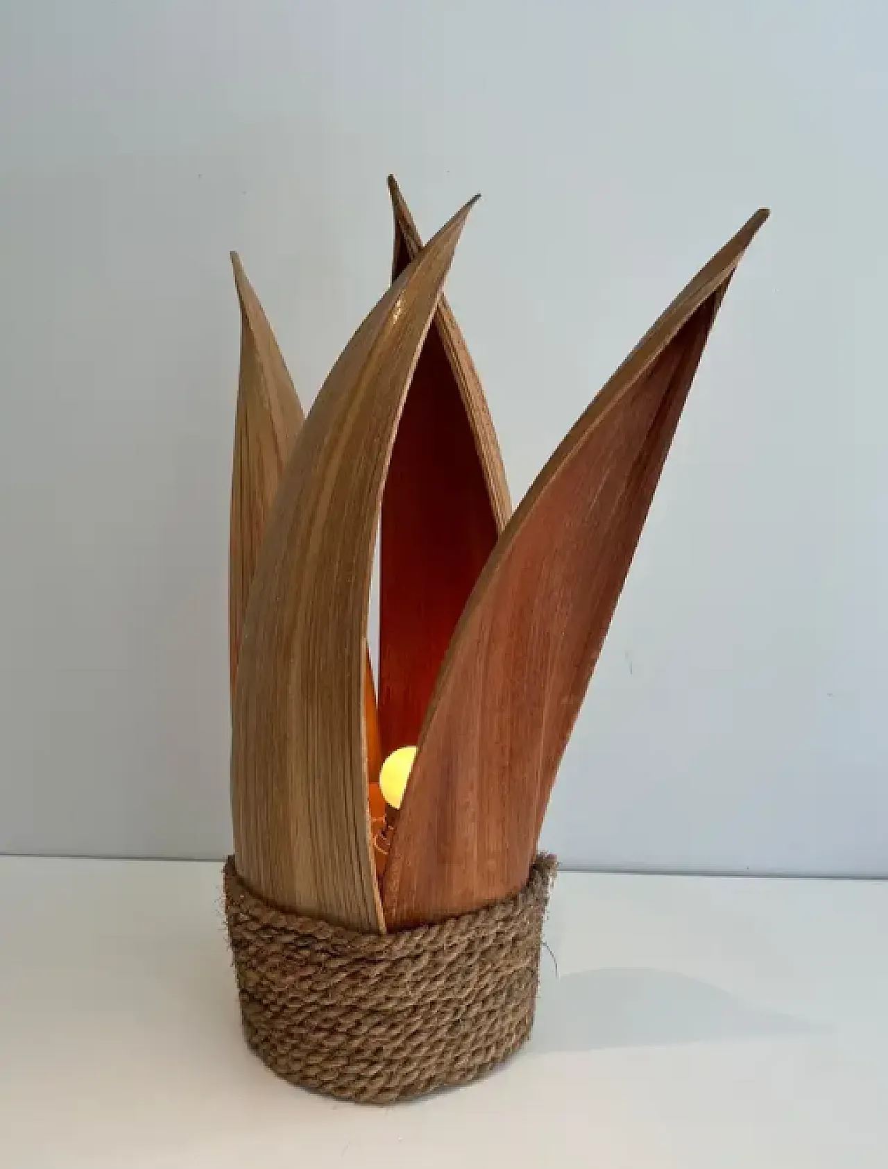 Lampada da tavolo decorativa con palma e corda, anni '70 2