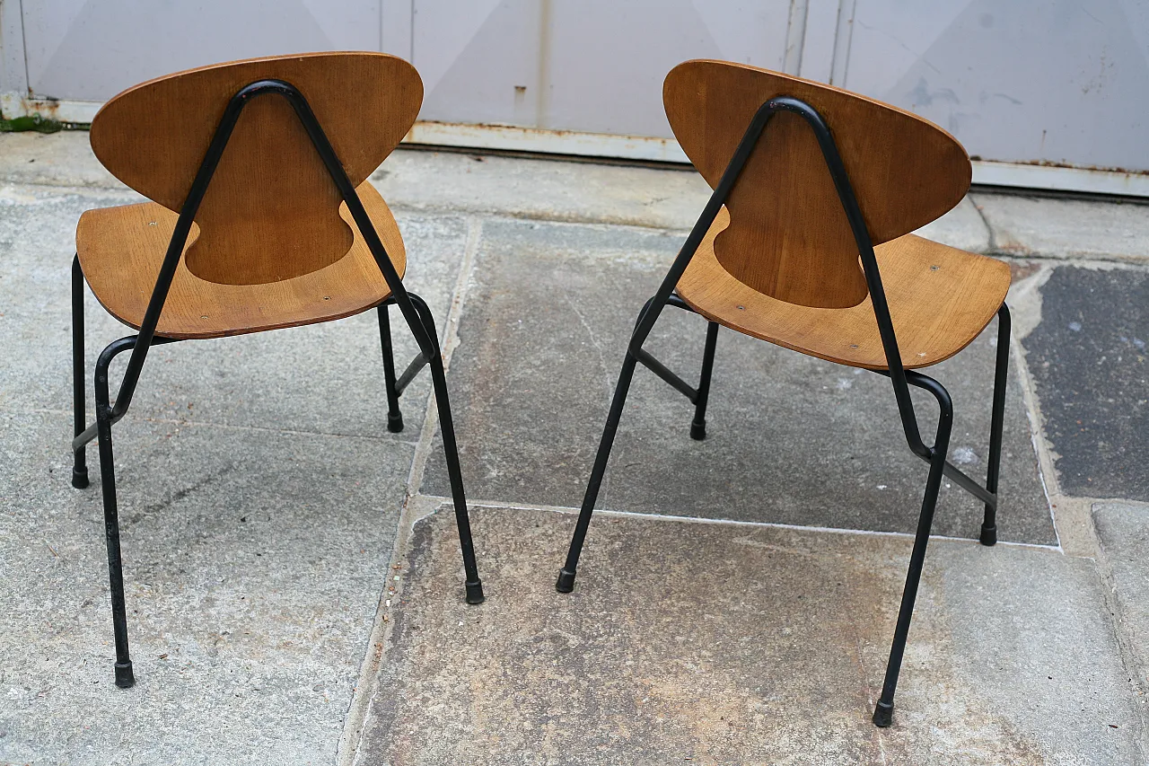 2 ISA chairs in teak and painted metal, 1960s 3