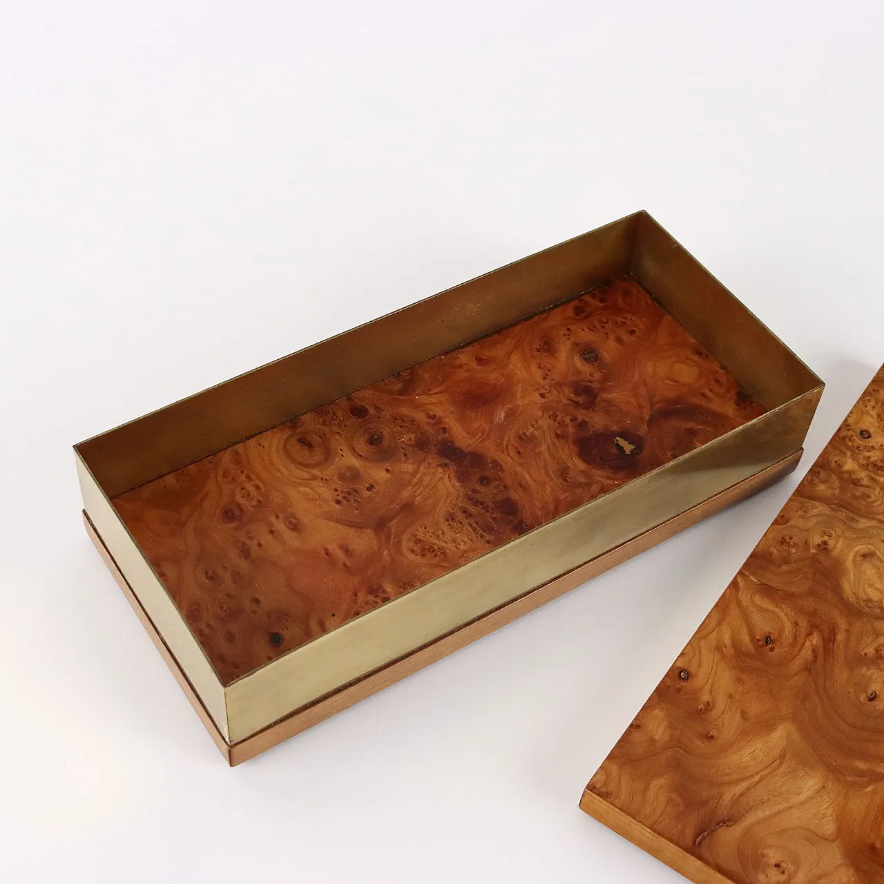 Period briar and brass casket, late 20th century 3