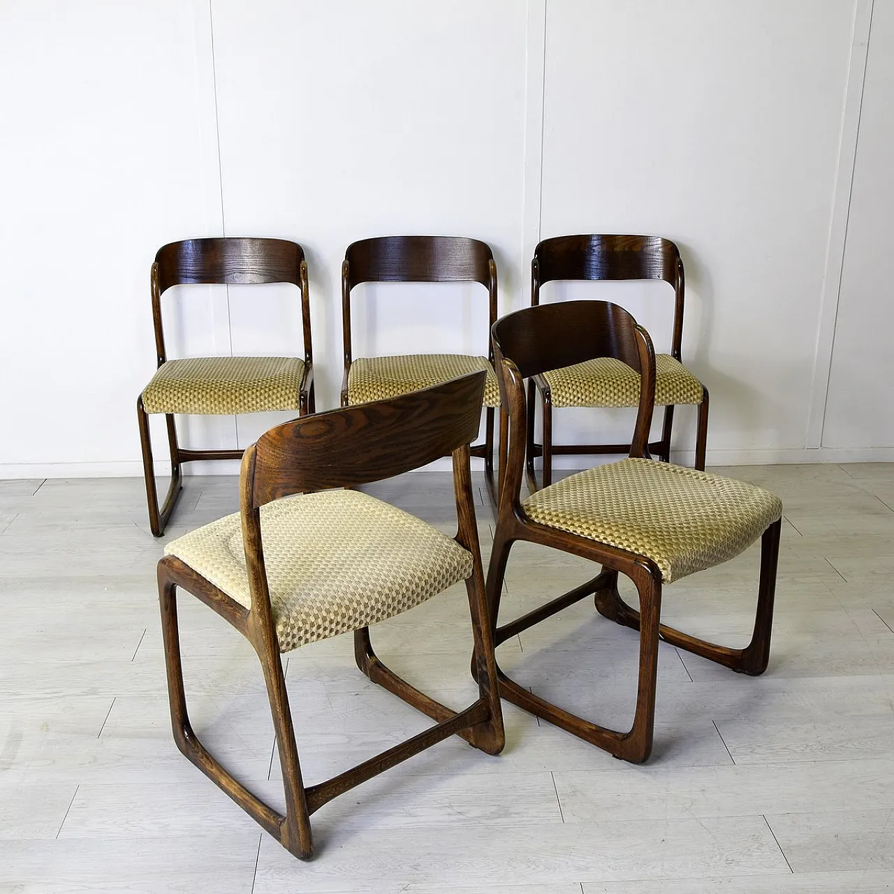 5 Traineau chairs by Baumann, 1960s 4