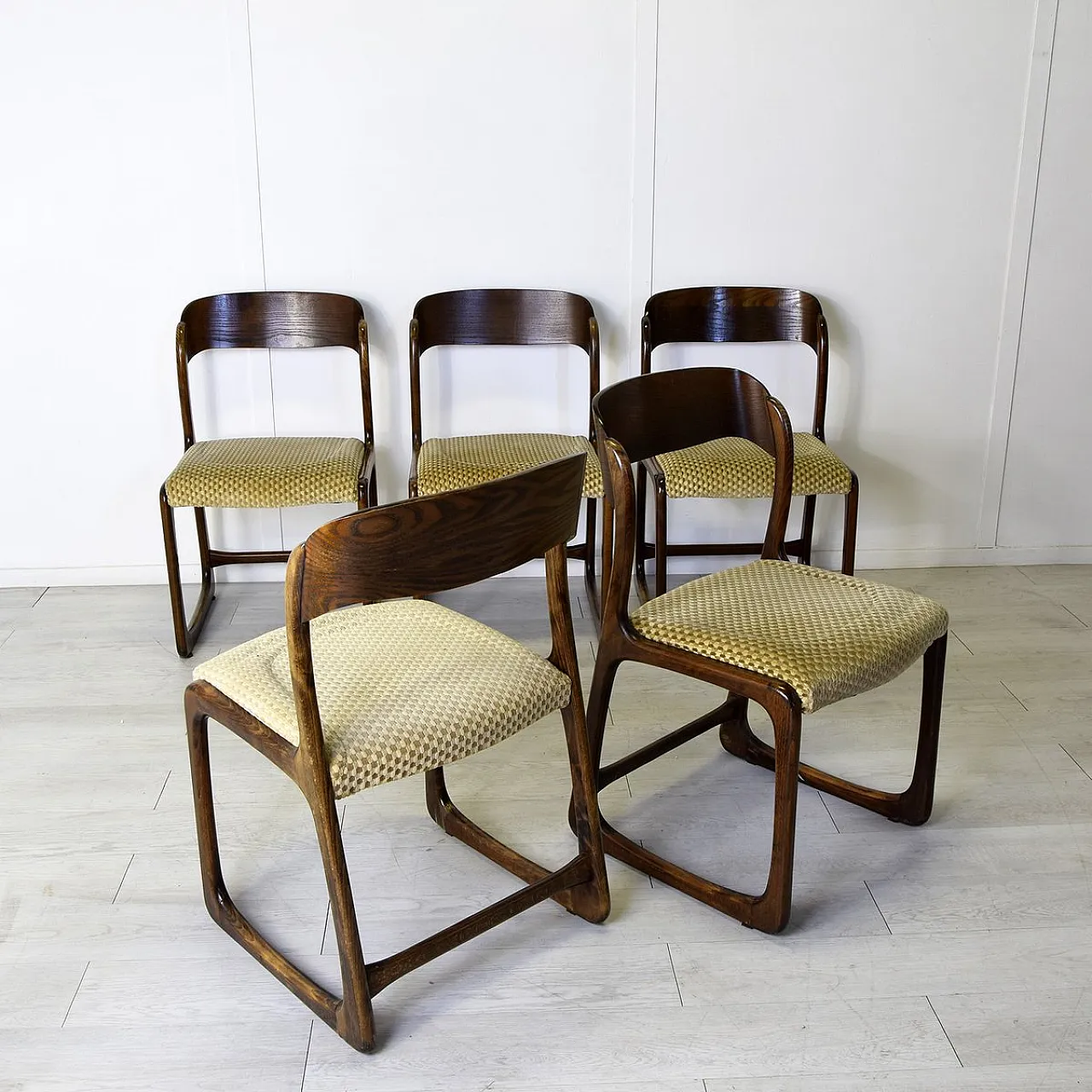 5 Traineau chairs by Baumann, 1960s 11