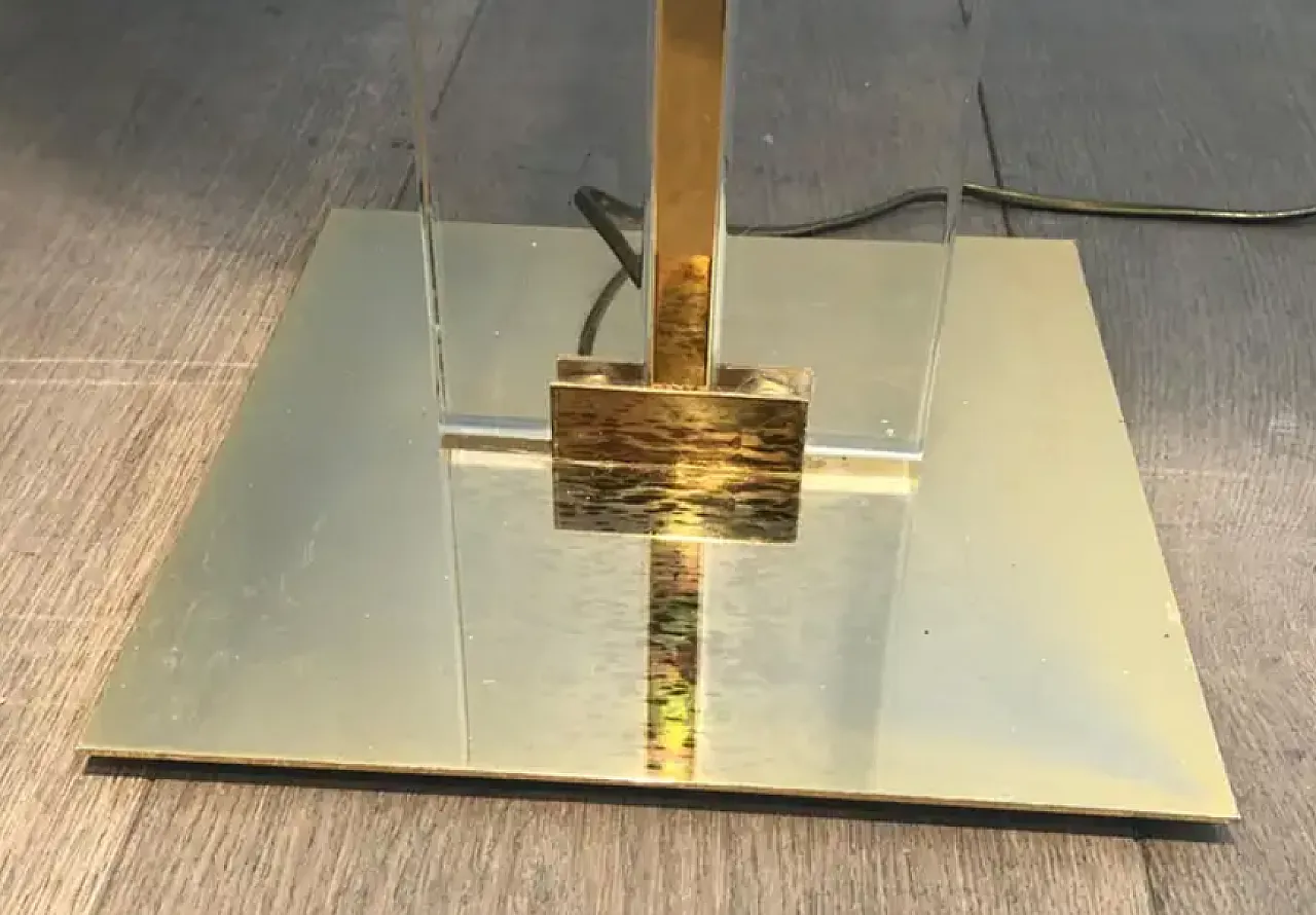 Lampada da terra in vetro e ottone, anni '70 7