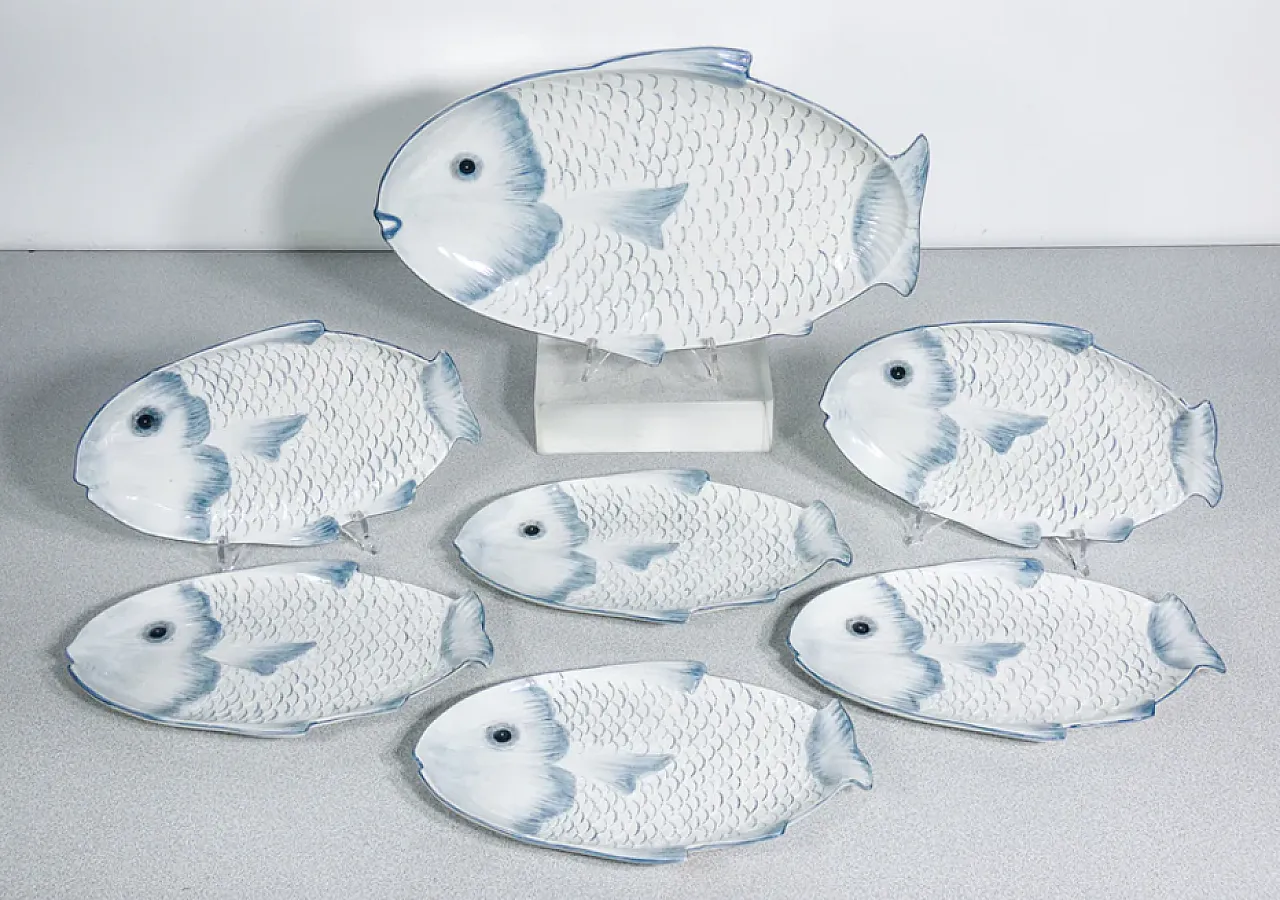 7 Piatti a forma di pesce in ceramica di F.lli Mannella, fine '900 1