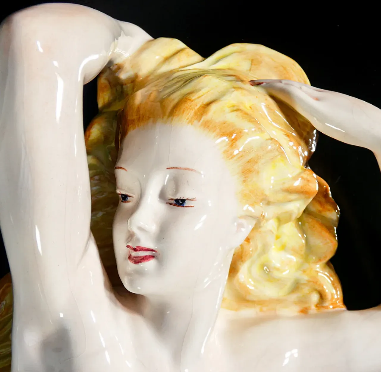 Nudo femminile disteso, scultura in ceramica, anni '30 4