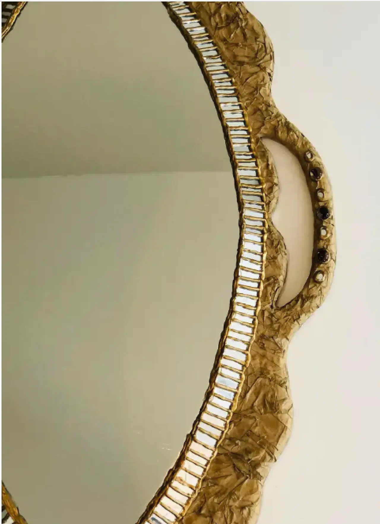 Specchio in cartapesta e intarsio di specchi di A. David, anni '70 5