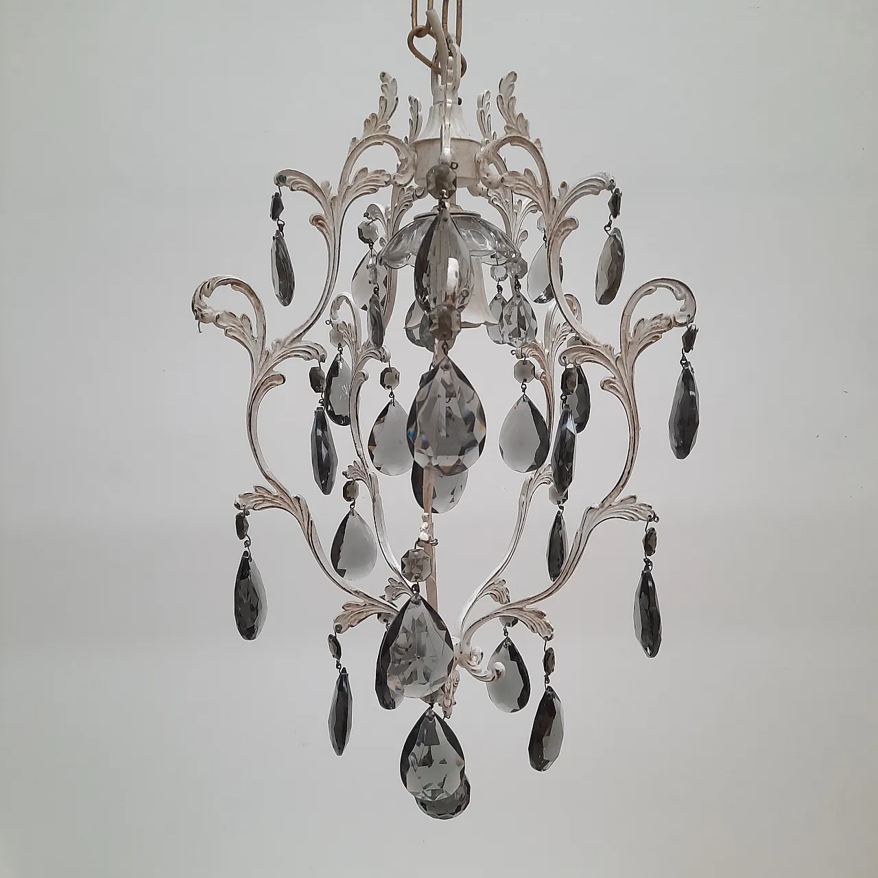 Chandelier in white painted brass with black crystals, 60s 8