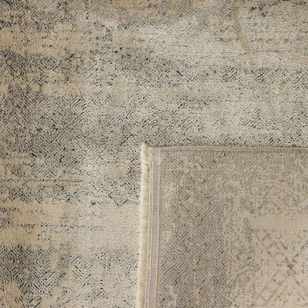 Abadeh Mechanical bamboo and acrylic carpet 10