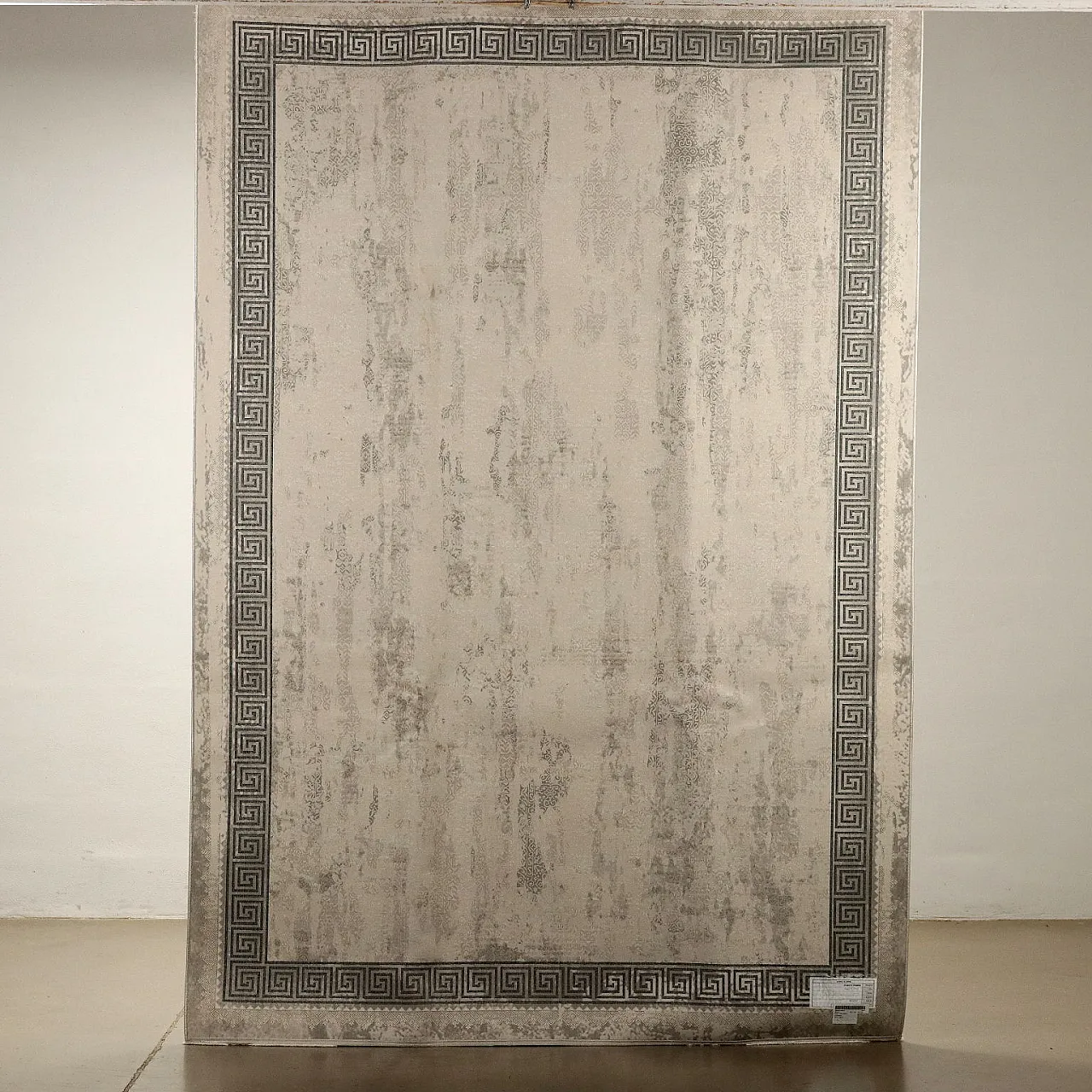 Abadeh fine knot rug in gray bamboo and acrylic 7