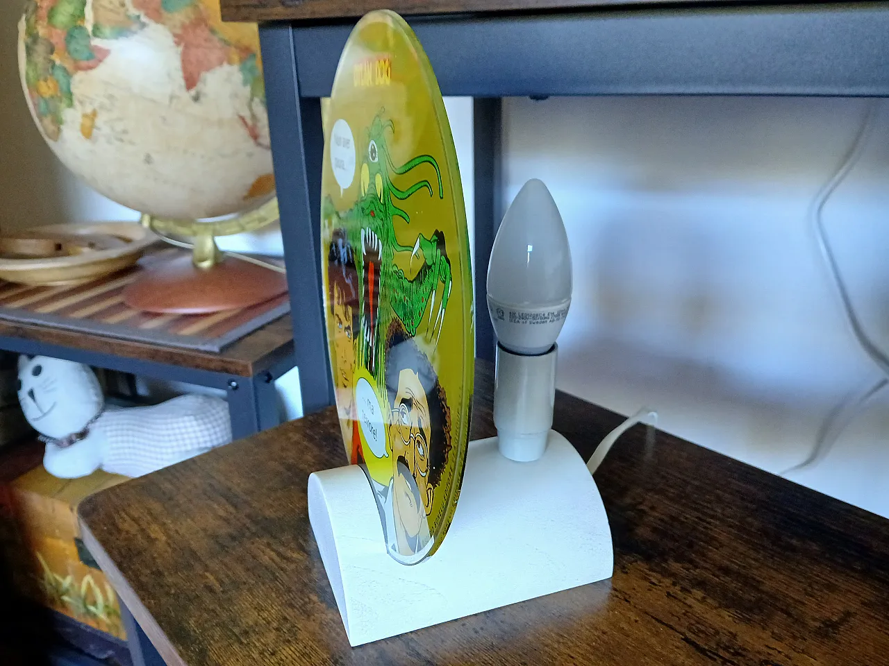 Lampada da tavolo Dylan Dog in legno e vetro di Veagroup, anni '80 8