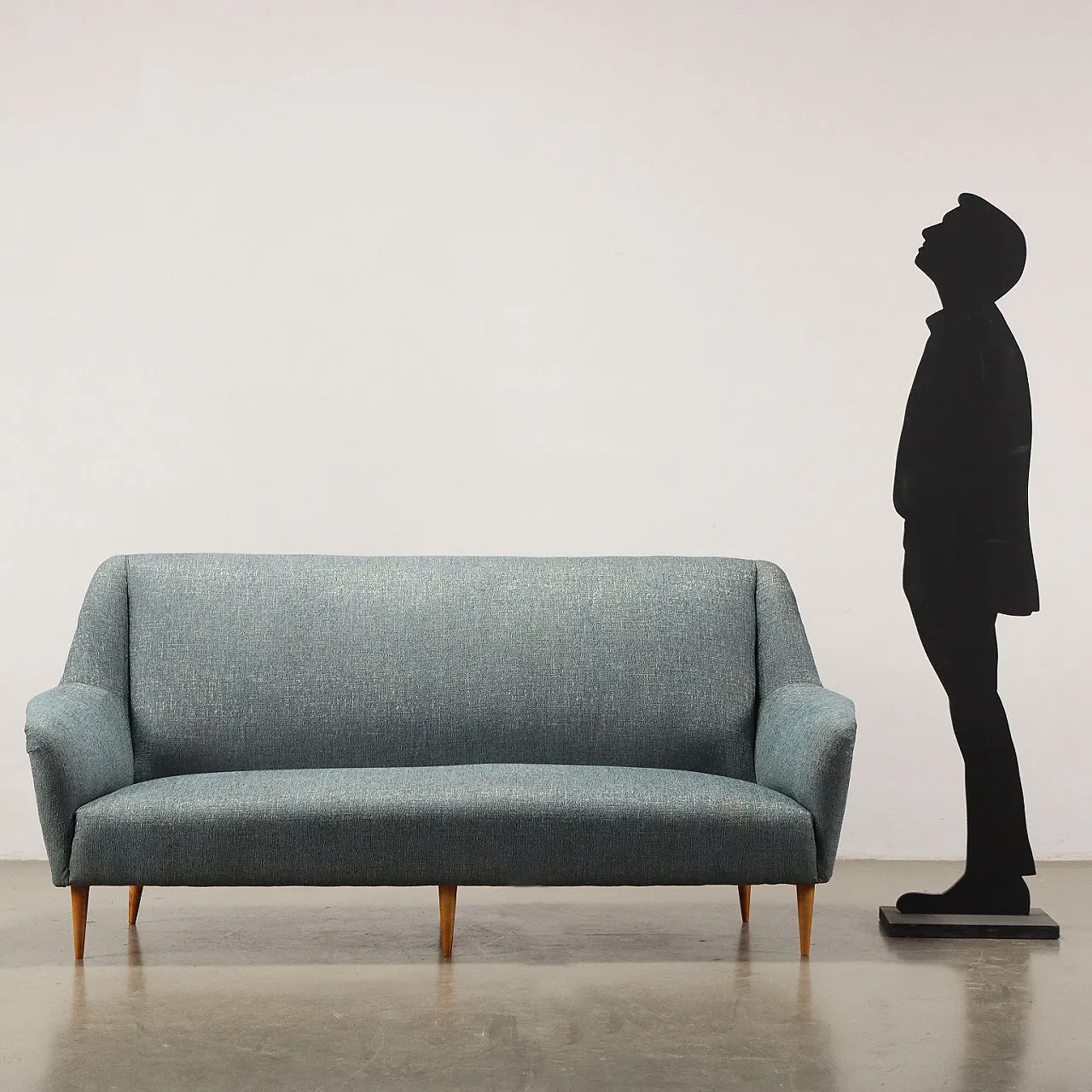 Divano in faggio e tessuto nello stile di Carlo De Carli, anni '50 2