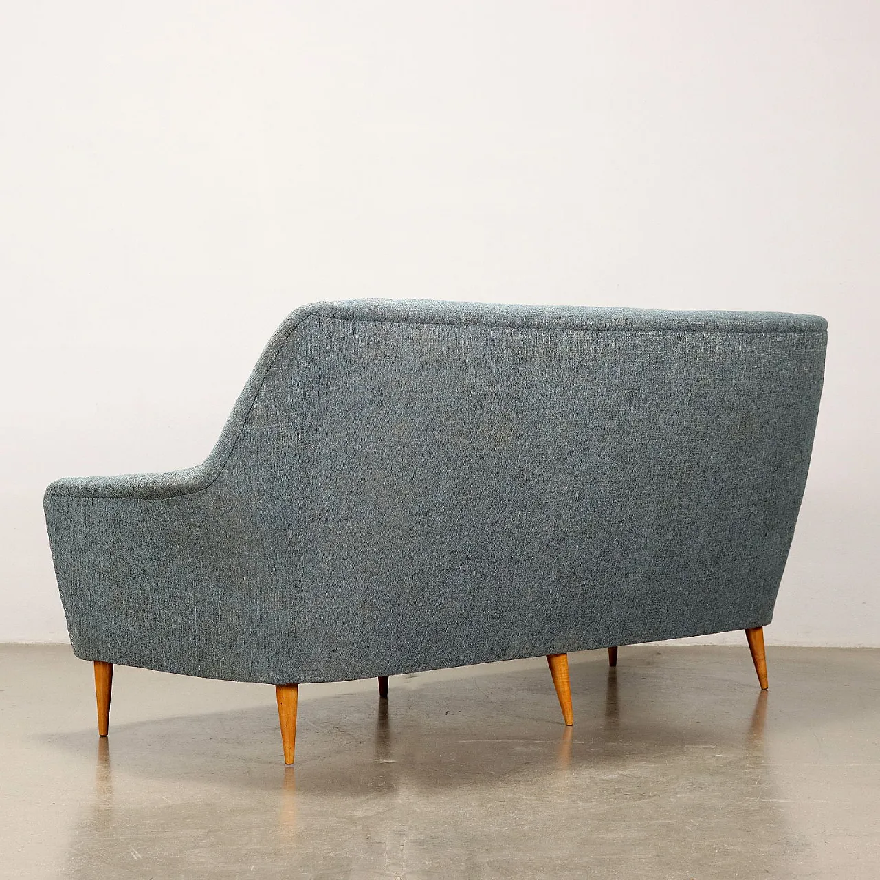 Divano in faggio e tessuto nello stile di Carlo De Carli, anni '50 9