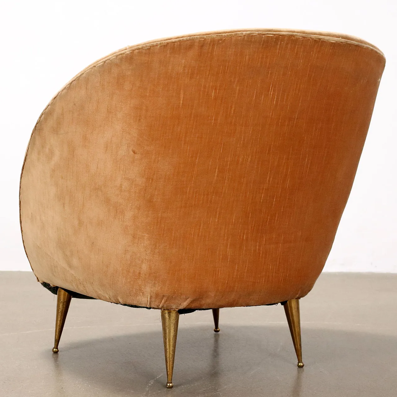 Poltrone in velluro con gambe in ottone, anni '50 8