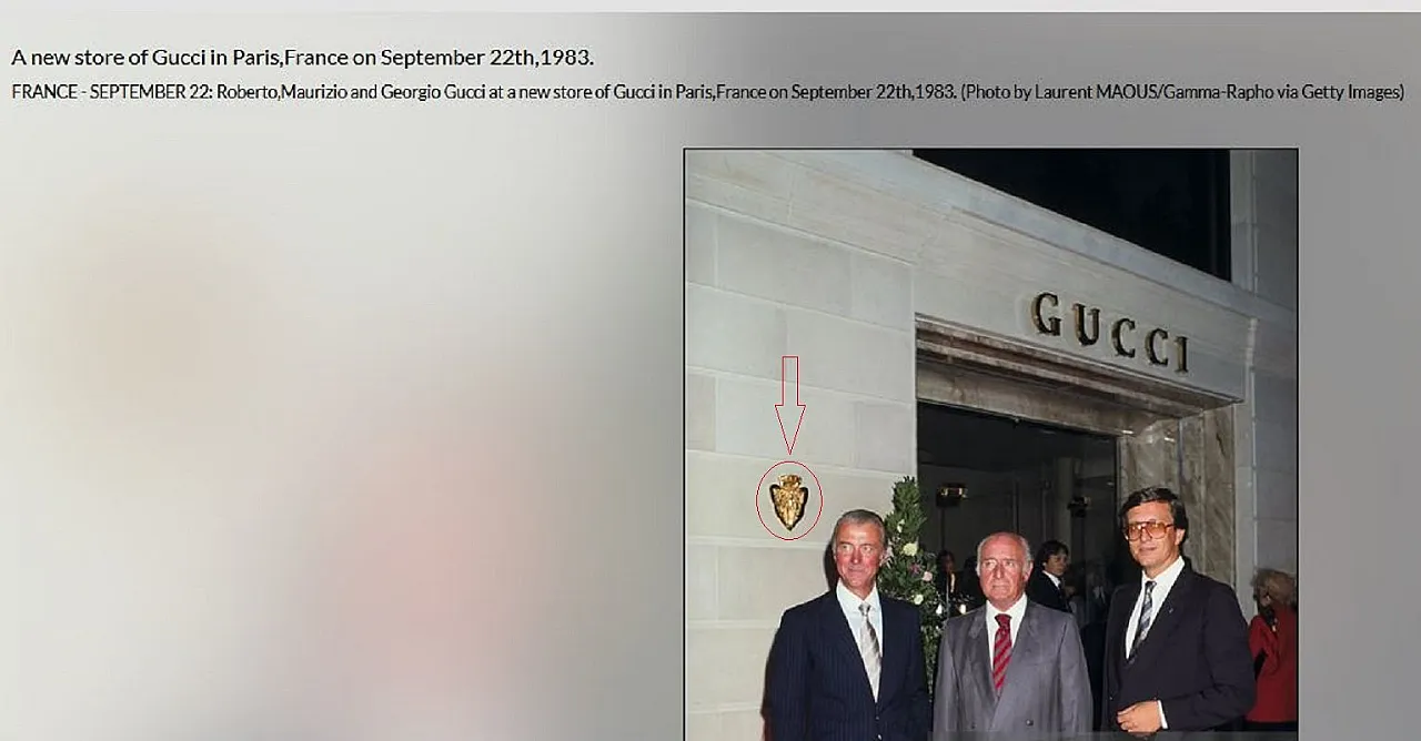 Guccio Gucci High Relief Coat of Arms in Cast Bronze, Italy, 20th Century 19