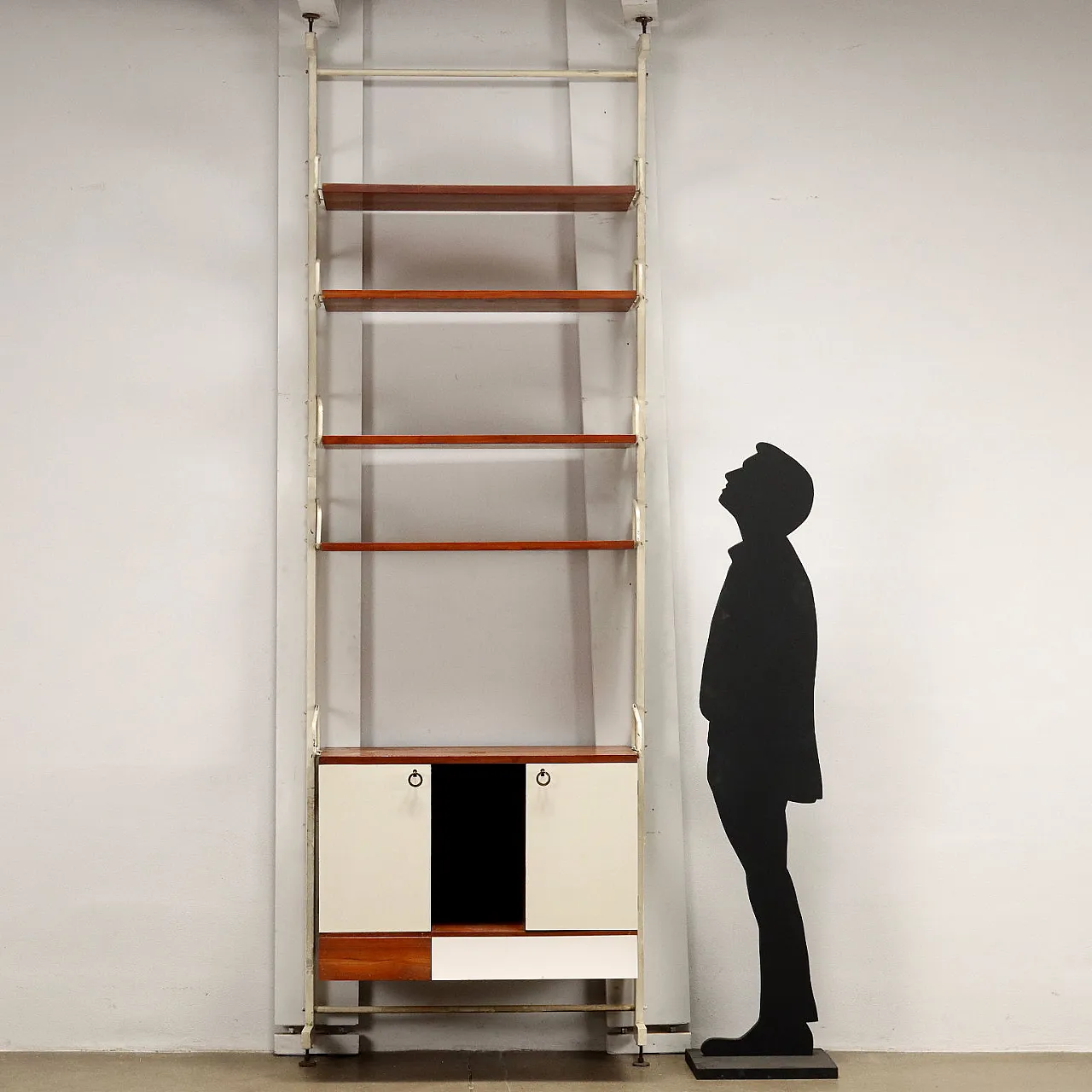 Libreria in teak e formica con piedini regolabili in ottone, anni '60 2