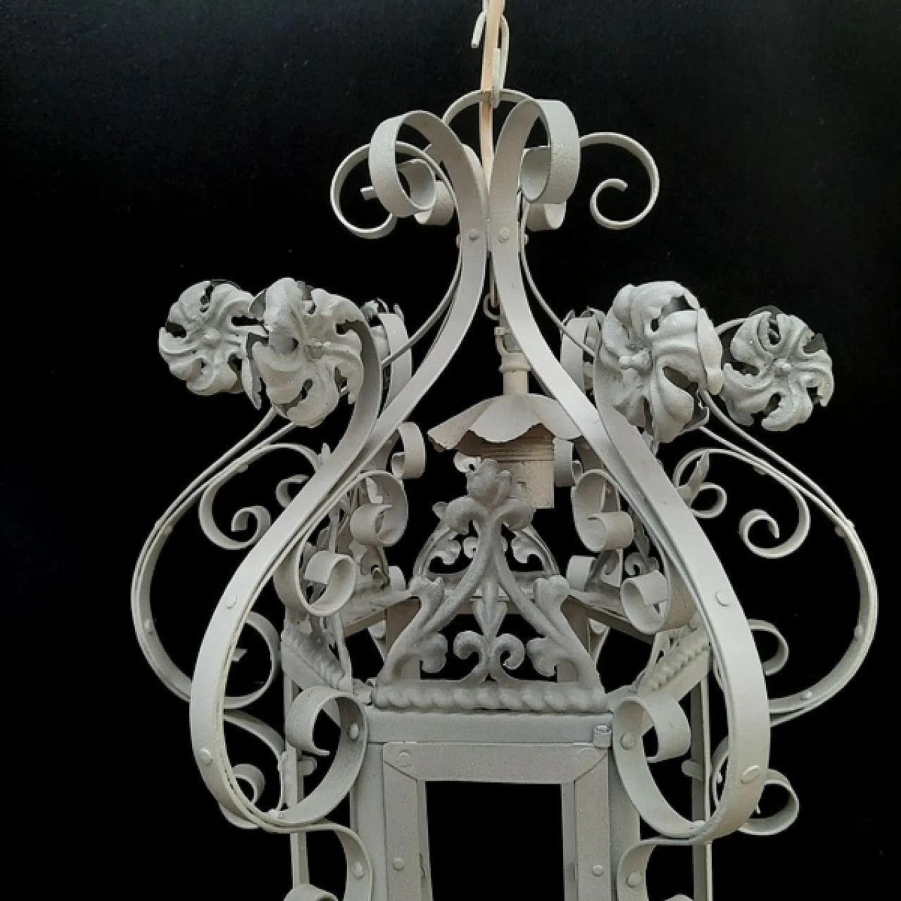 Hexagonal lamp with rosettes, 50s 4